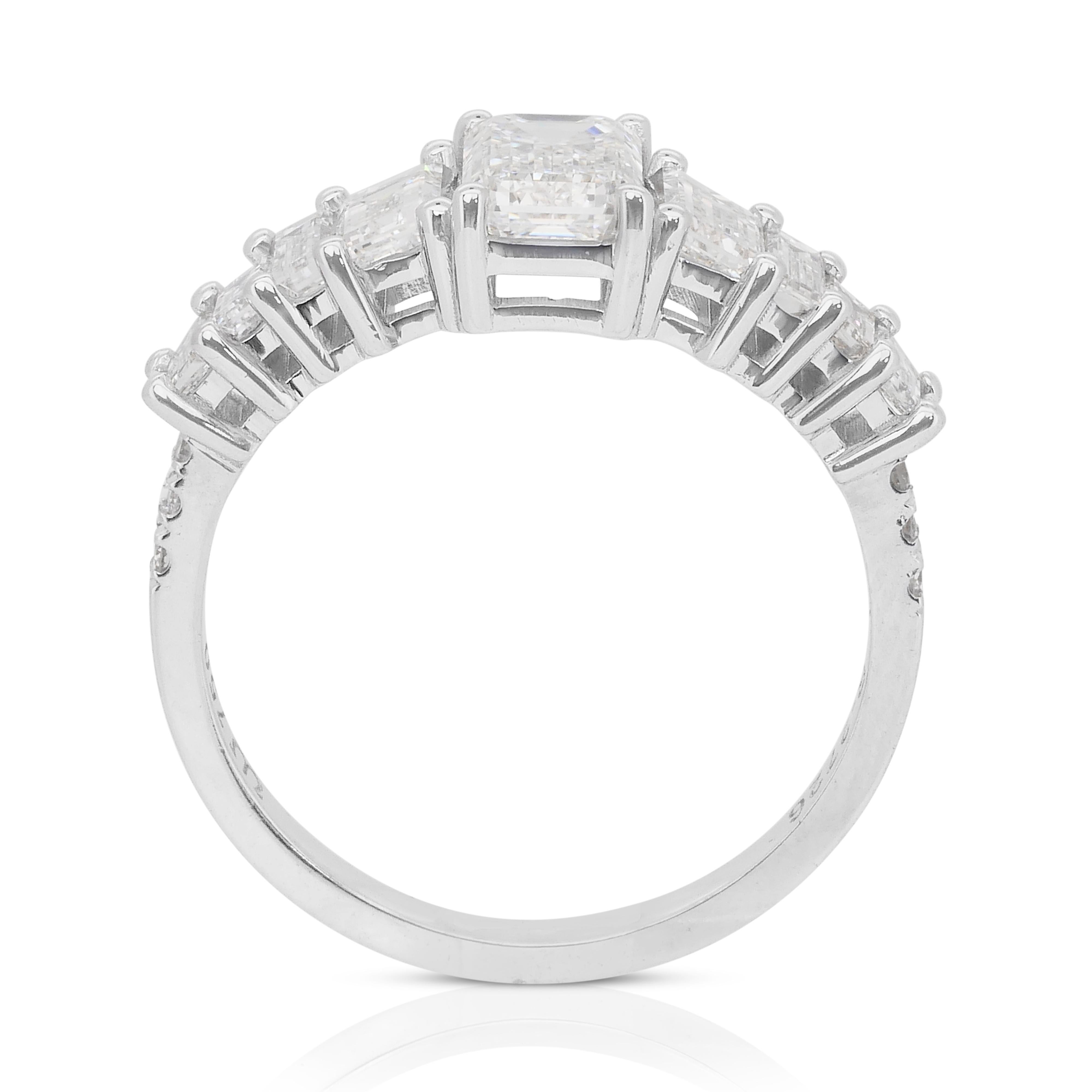 Sparkling 2.90ct Diamonds Pave Ring in 18k White Gold - IGI Certified 4