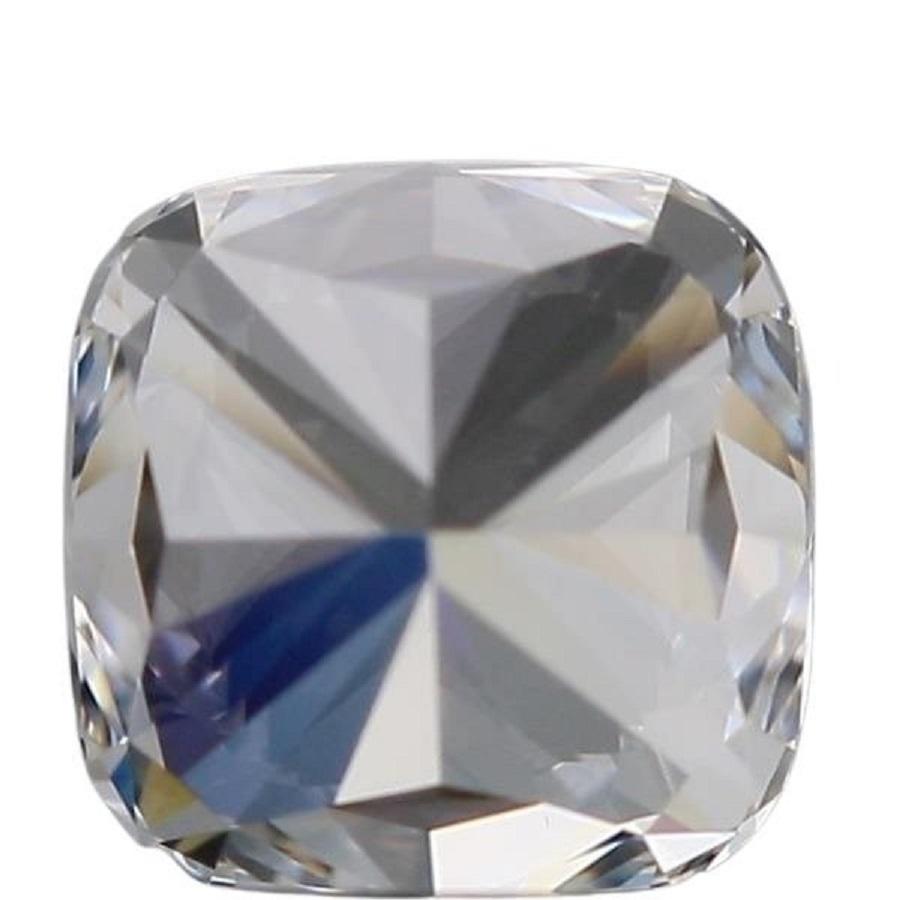 Sparkling 2pcs Natural Diamonds with 1.50ct Cushion E-F VS1 VVS2 GIA Certificate For Sale 3