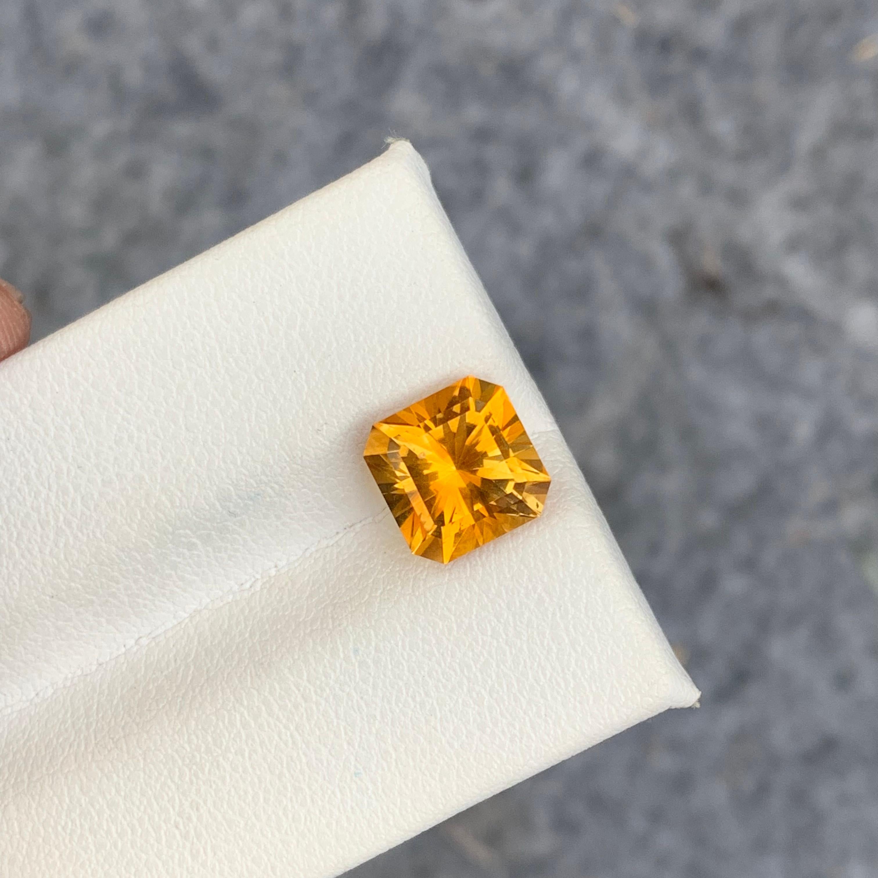 Sparkling 3.0 Carat Natural Loose Yelloe Citrine Gemstone from Brazil Mines For Sale 2