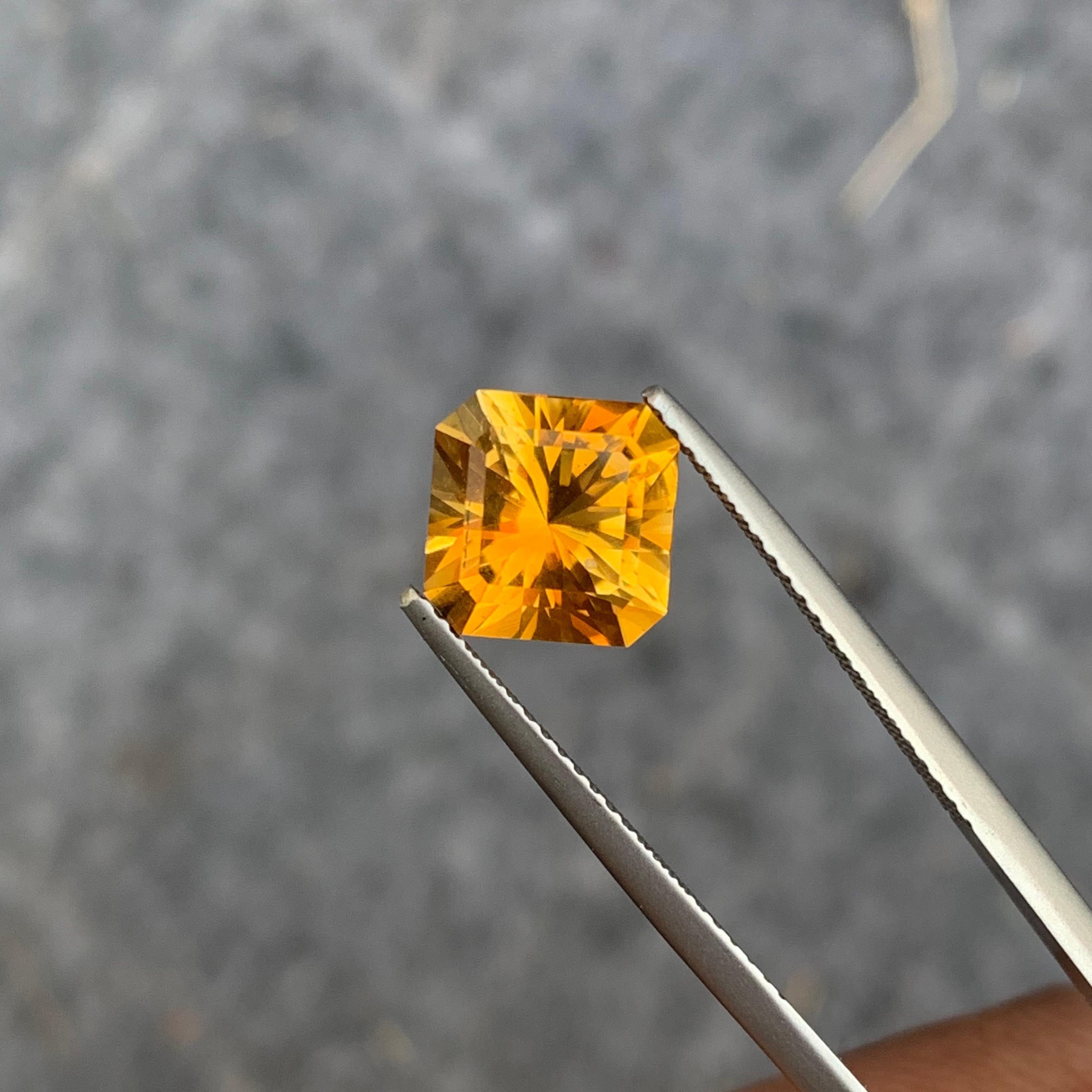 Sparkling 3.0 Carat Natural Loose Yelloe Citrine Gemstone from Brazil Mines For Sale 3
