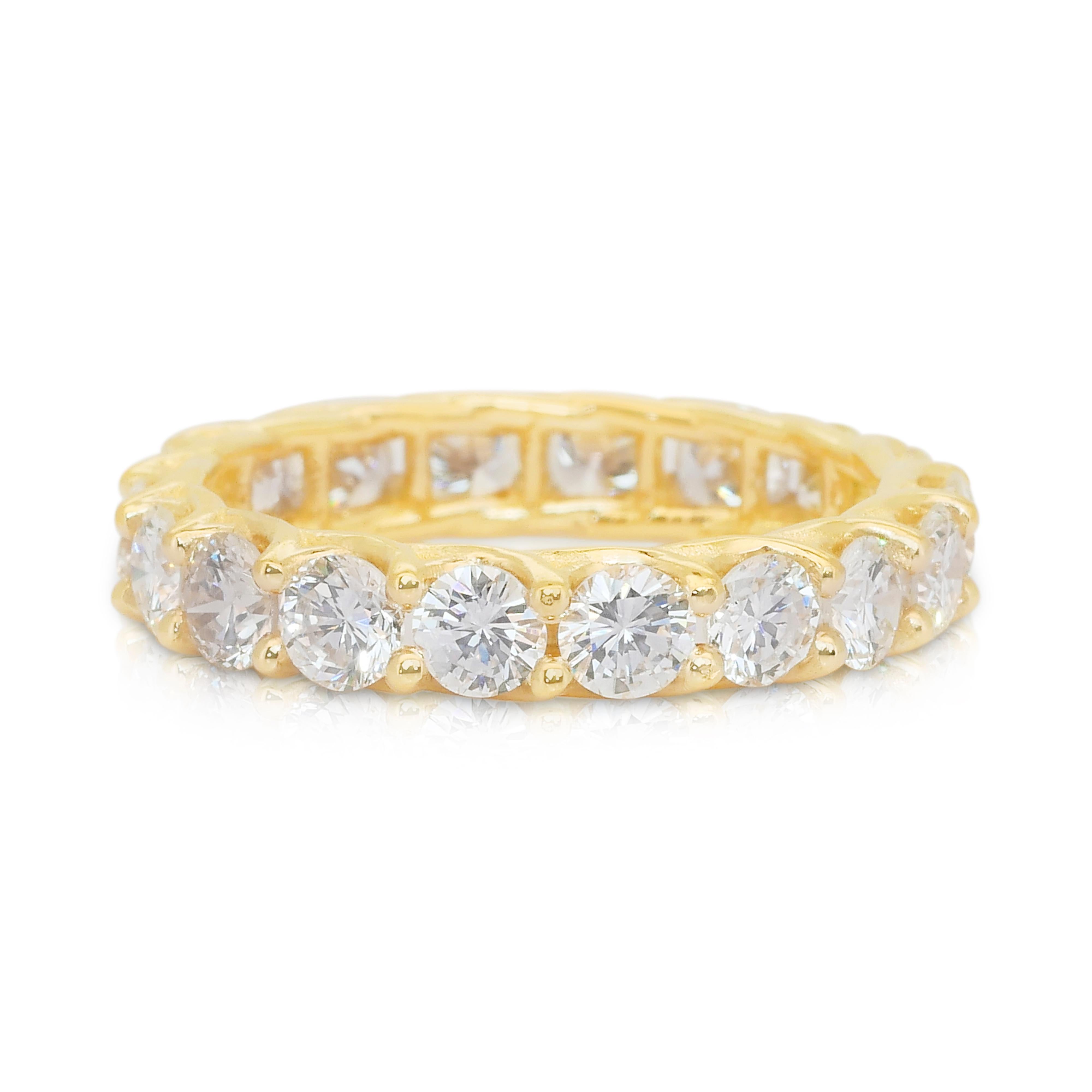 Funkelnder 3,01ct Diamanten Ewigkeitsring in 18k Gelbgold - IGI zertifiziert im Angebot 2