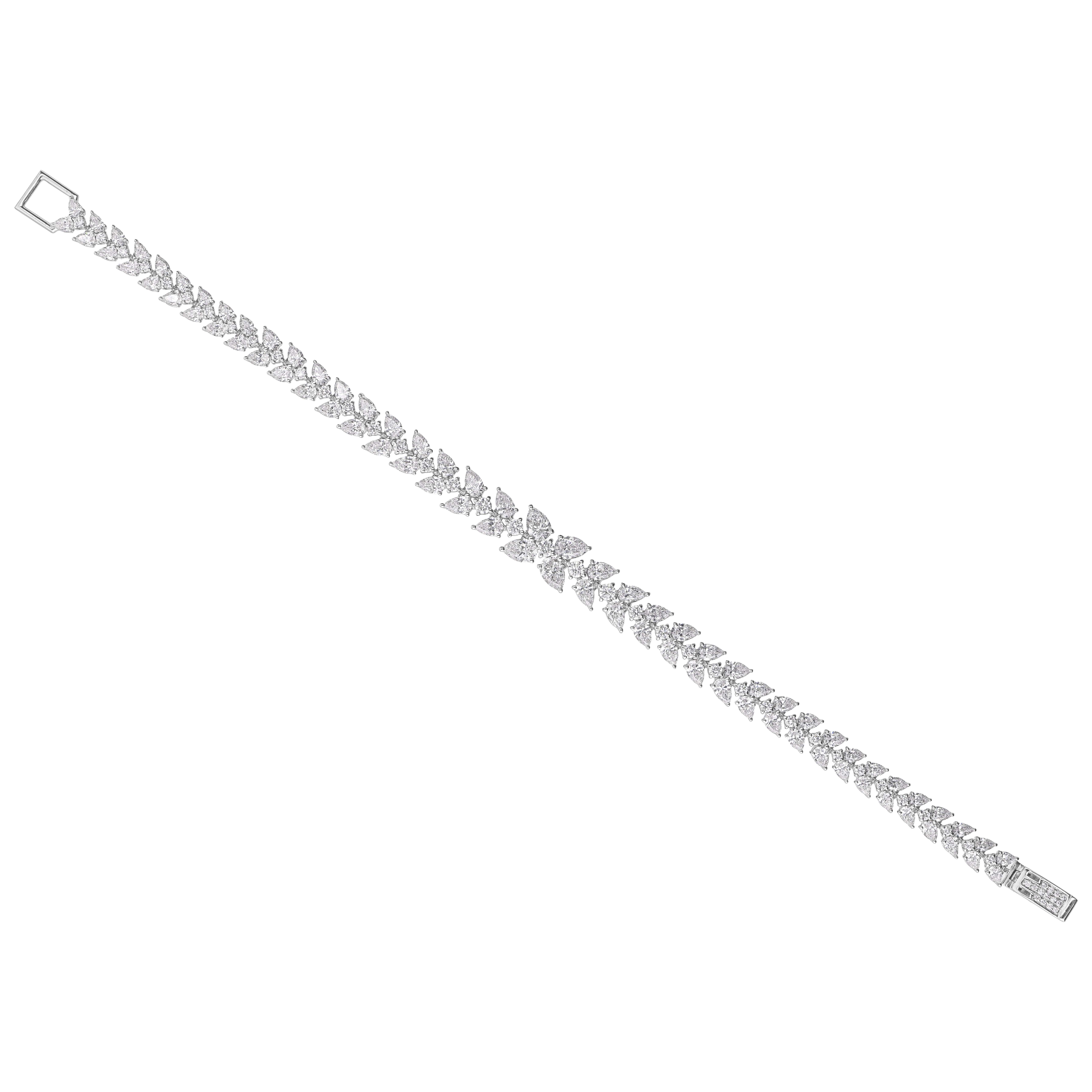 Scintillante bracciale di diamanti da 7,28 carati con purezza SI e colore HI in oro bianco 18 carati