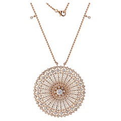 Scintillante collana con ciondolo a forma rotonda con diamante da 8,08 carati in oro rosa 14k