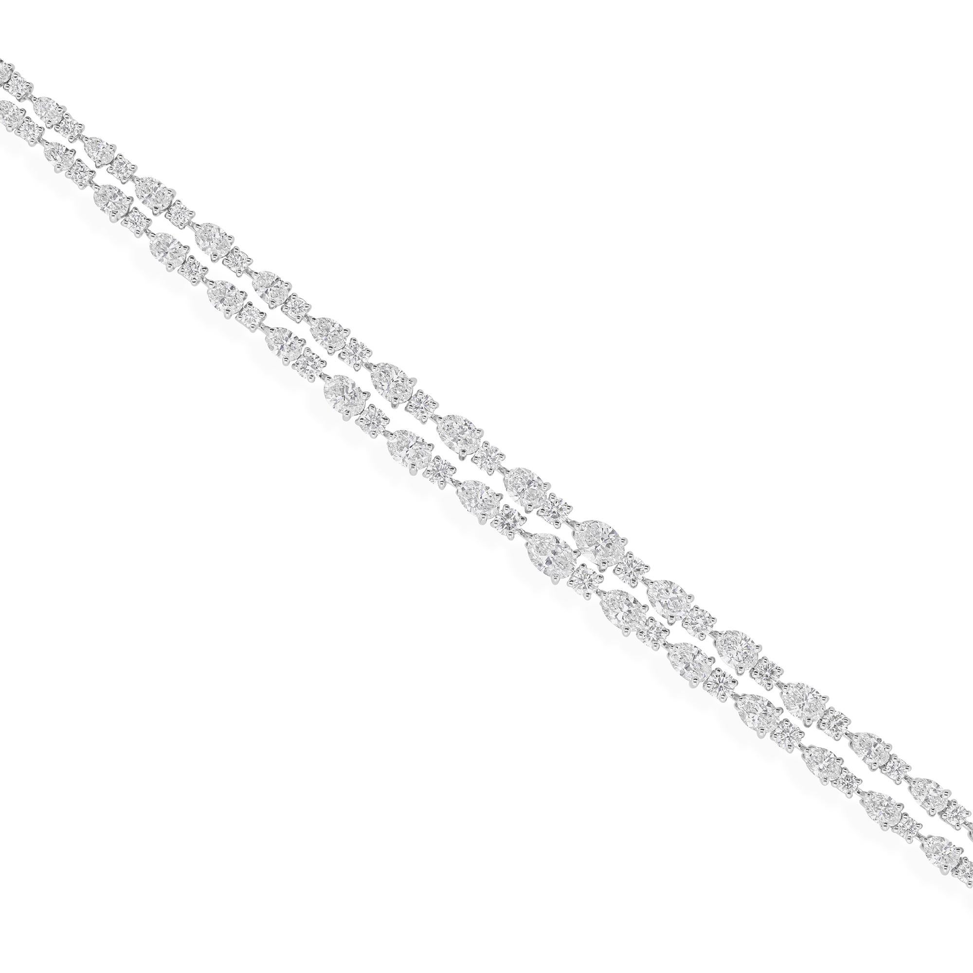 Women's Sparkling 8.42Ct SI Clarity & HI Color Diamond Cluster Bracelet 18k White Gold For Sale