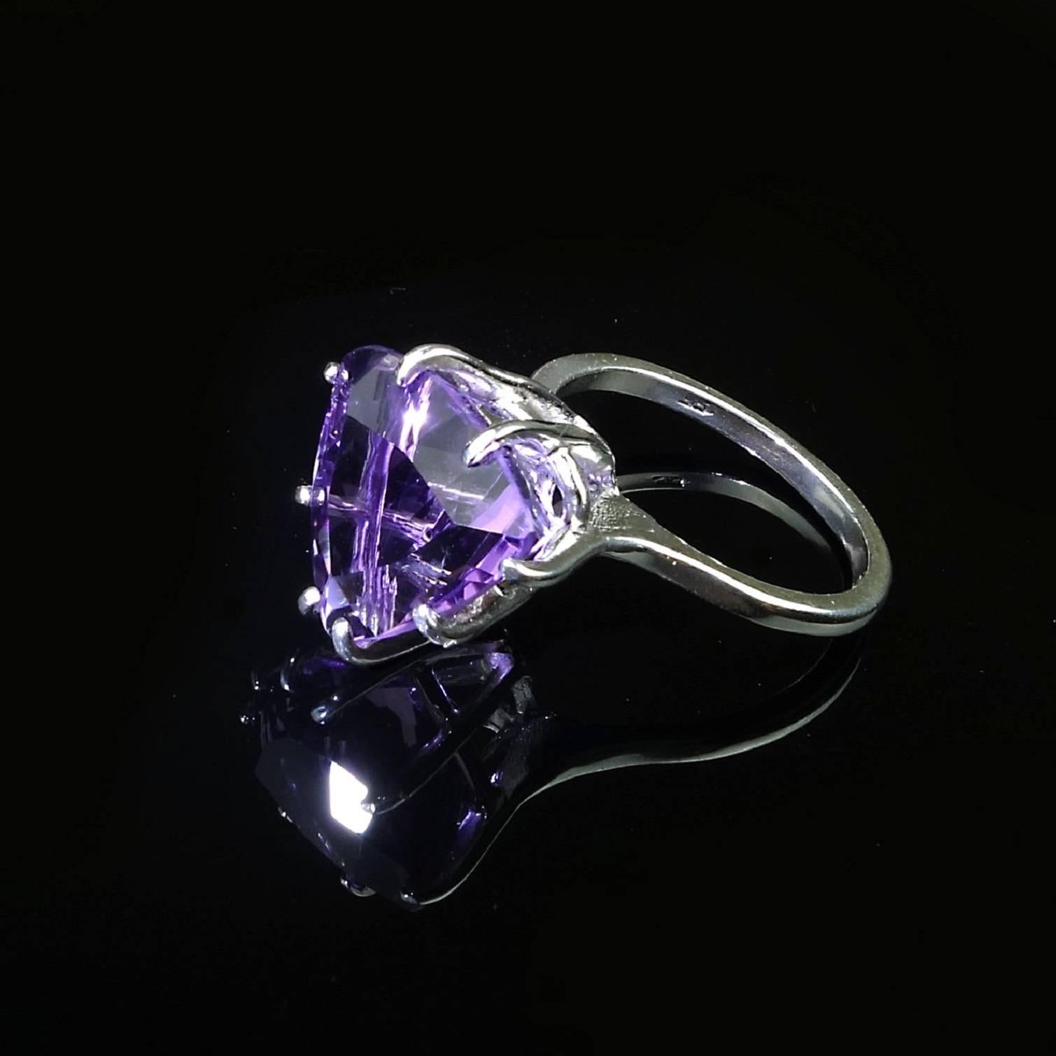 Contemporary Gemjunky Sparkling Amethyst Trillion in Sterling Silver Ring  