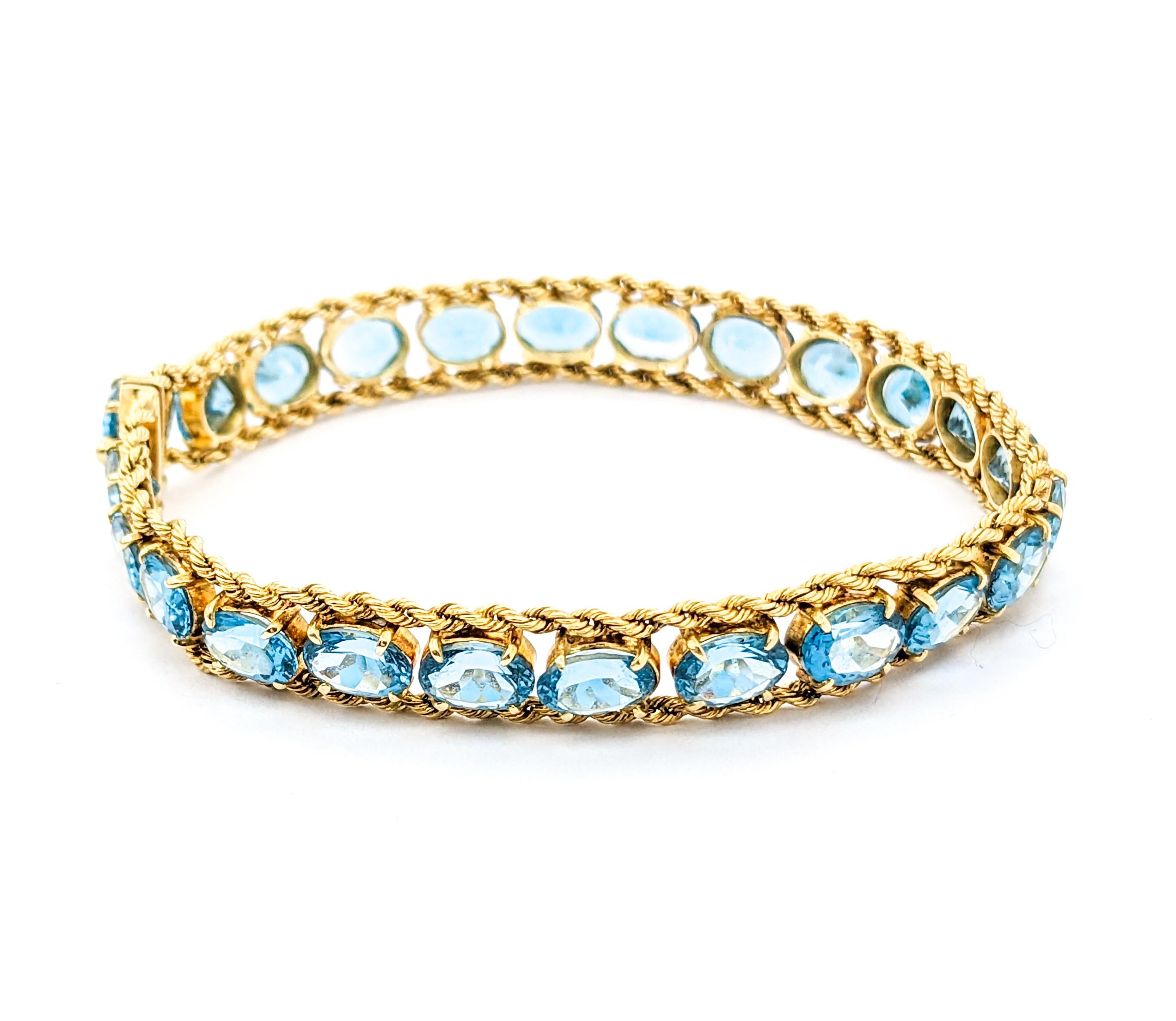 Vintage Sparkling Blue Topaz & 14K Gold Chain Bracelet For Sale 4