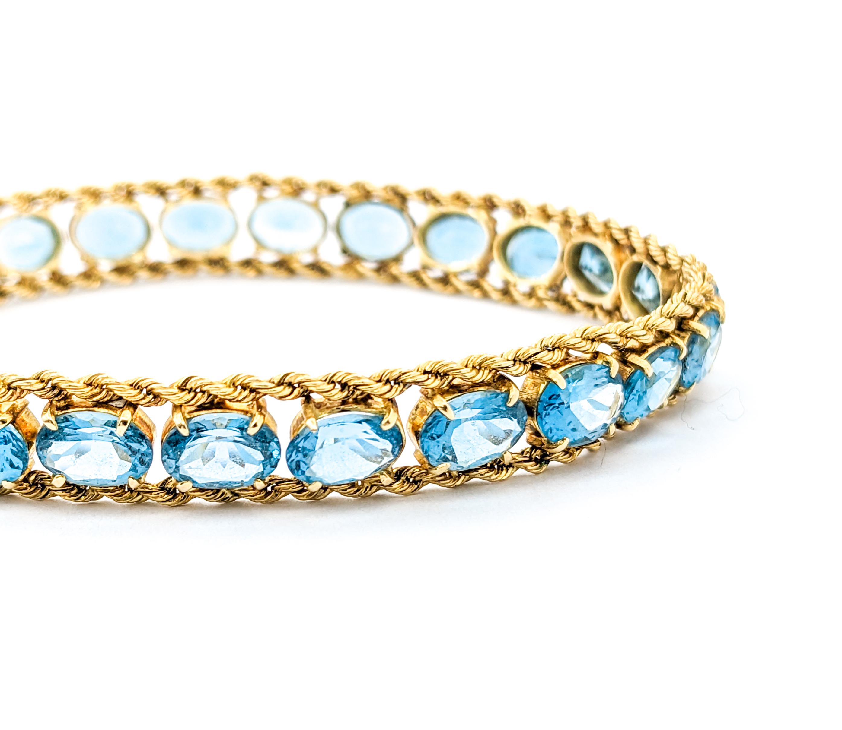 Vintage Sparkling Blue Topaz & 14K Gold Chain Bracelet For Sale 3