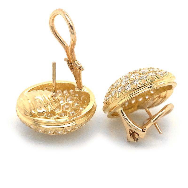 Round Cut Sparkling Diamond and Gold Earrings