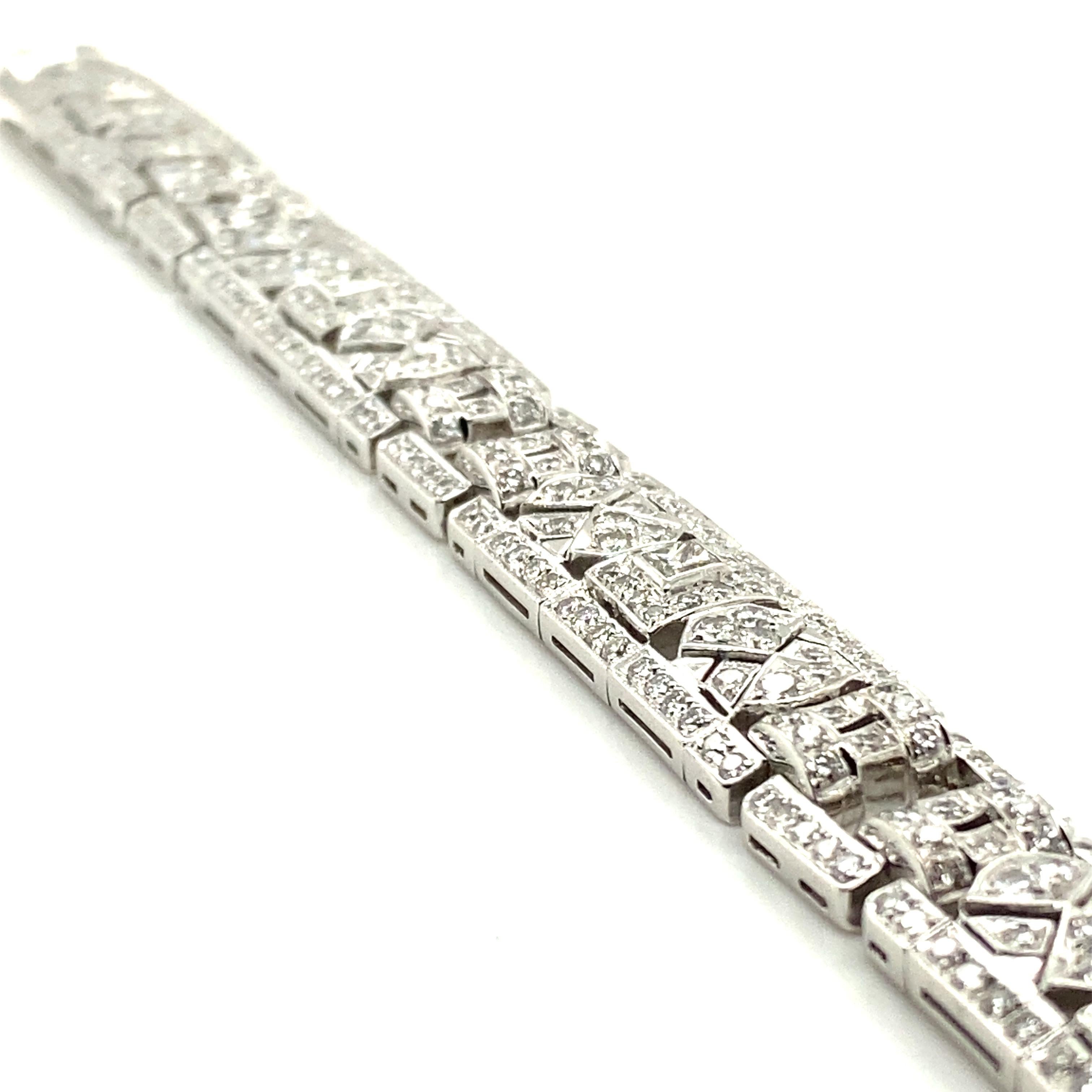 Glitzerndes Diamantarmband aus 18 Karat Weißgold für Damen oder Herren im Angebot