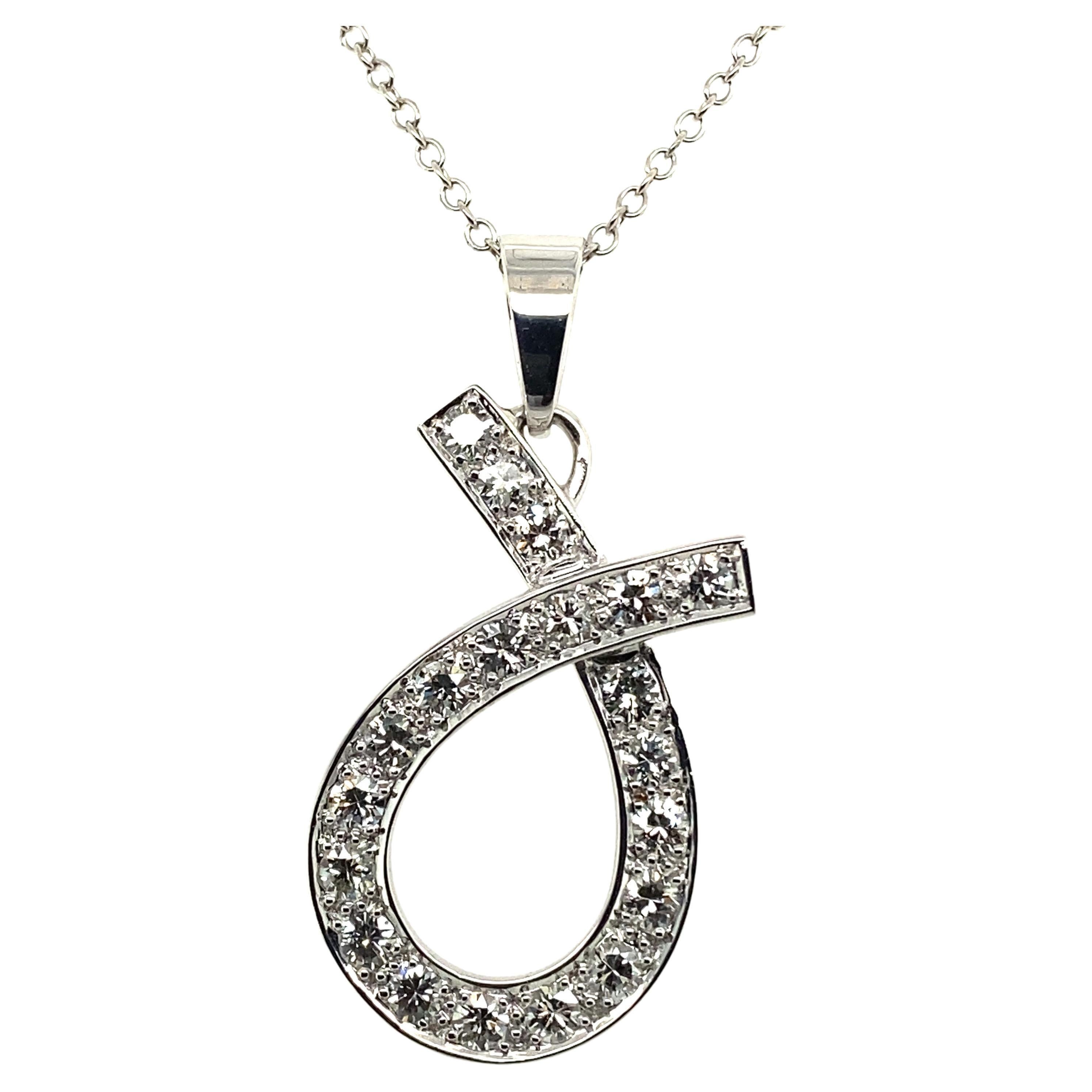 Sparkling Diamond Pendant in 18 Karat White Gold For Sale