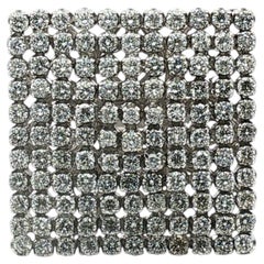 Anello con diamante scintillante in oro bianco 18 carati