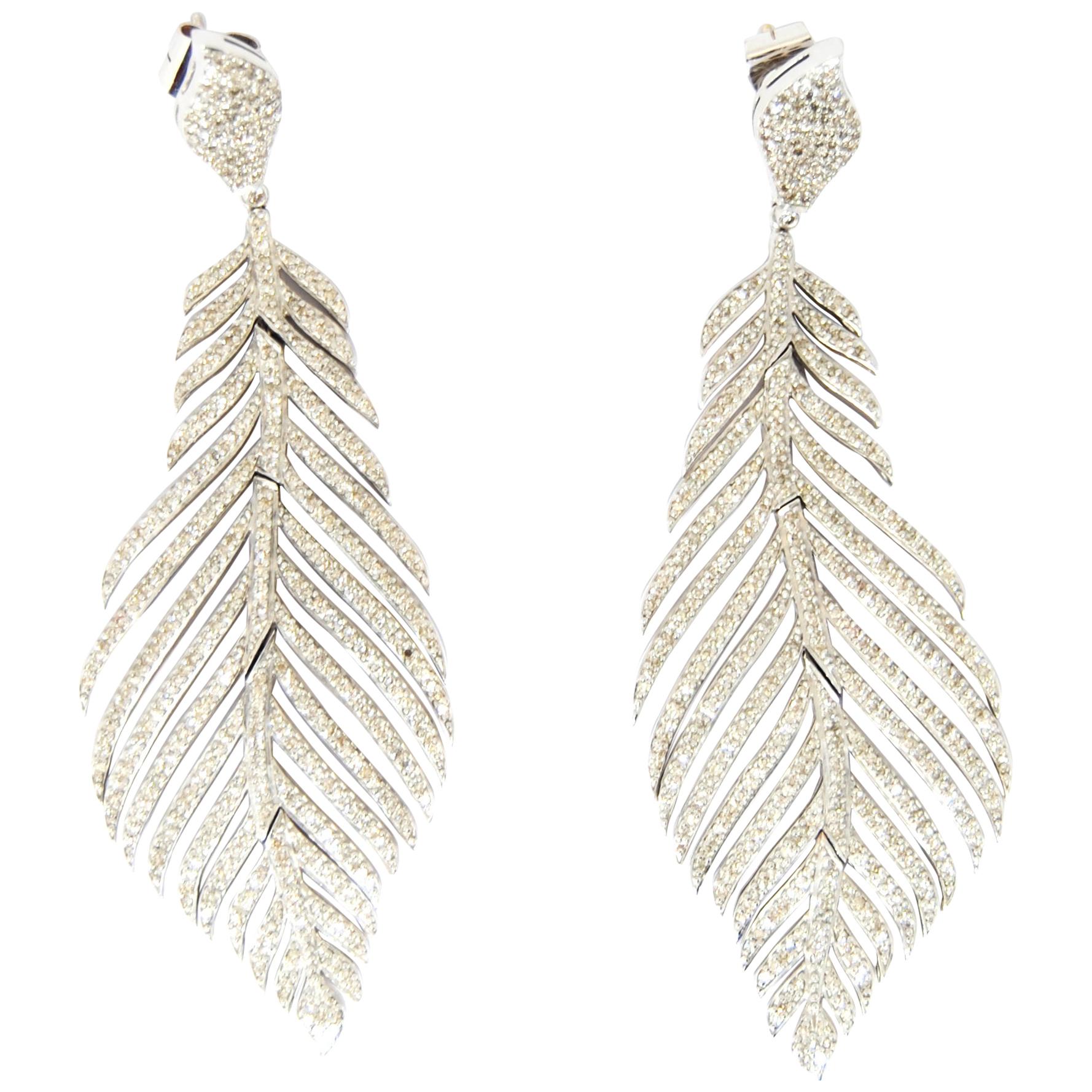 Feuilles diadèmes scintillantes en or blanc 18 carats et argent avec 4 carats de diamants en vente