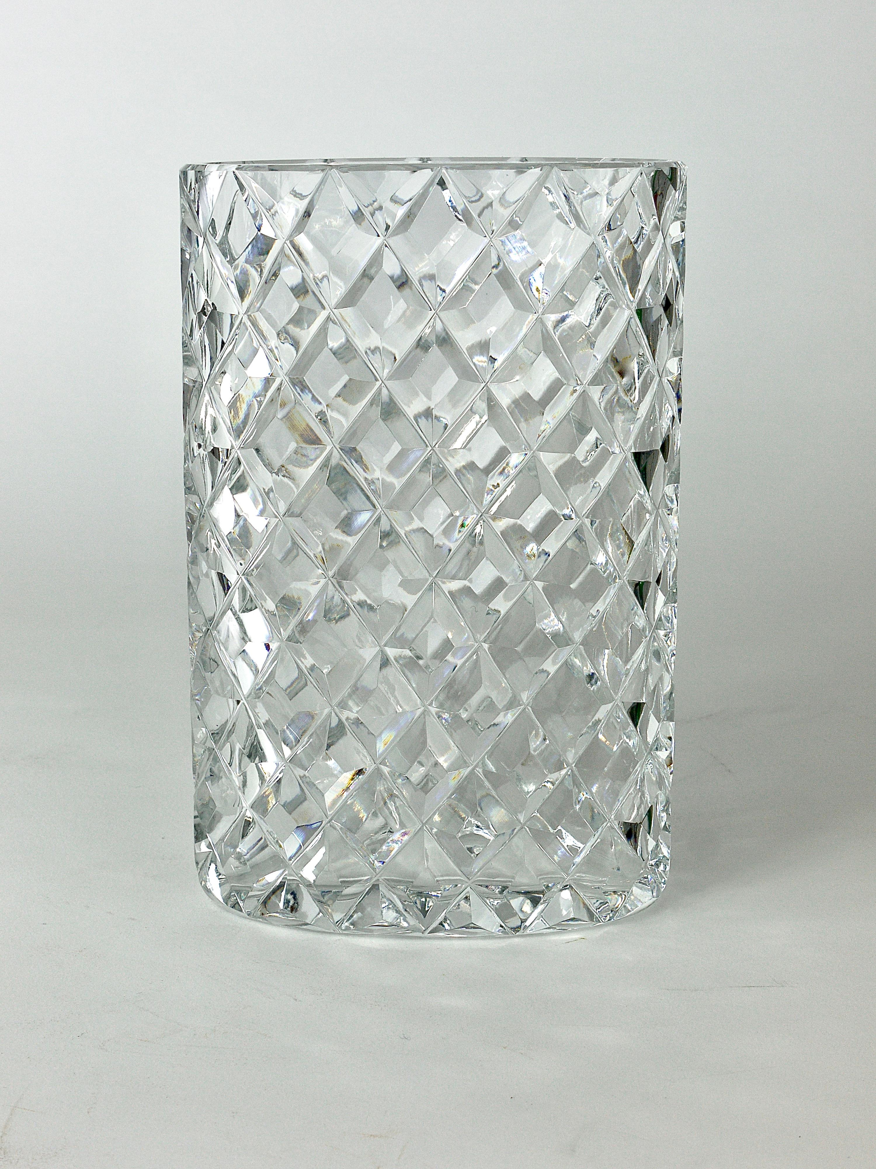 Sparkling Facetted Crystal Glass Vase by Claus Josef Riedel, Austria, 1970s For Sale 6