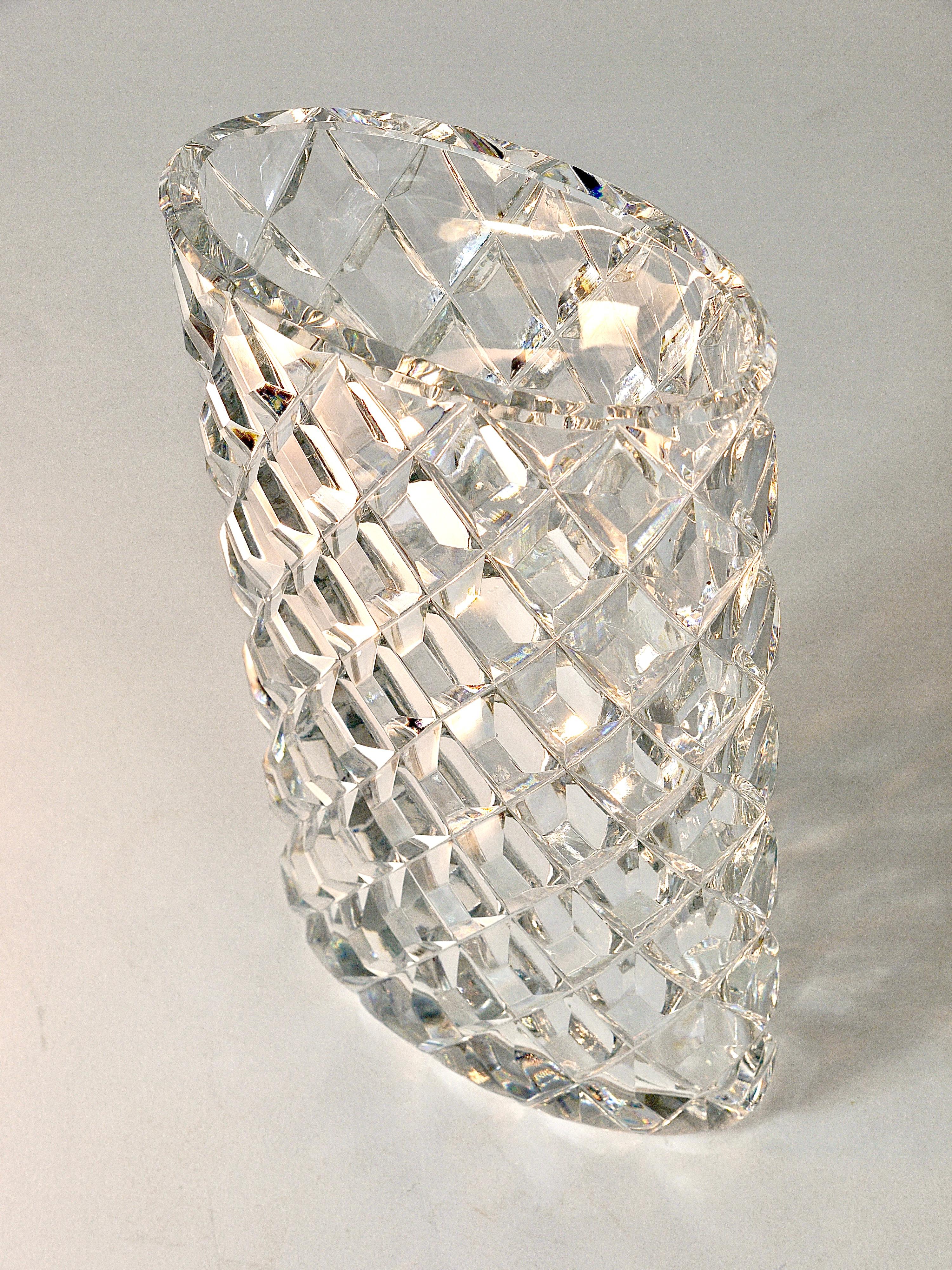 Sparkling Facetted Crystal Glass Vase by Claus Josef Riedel, Austria, 1970s For Sale 9