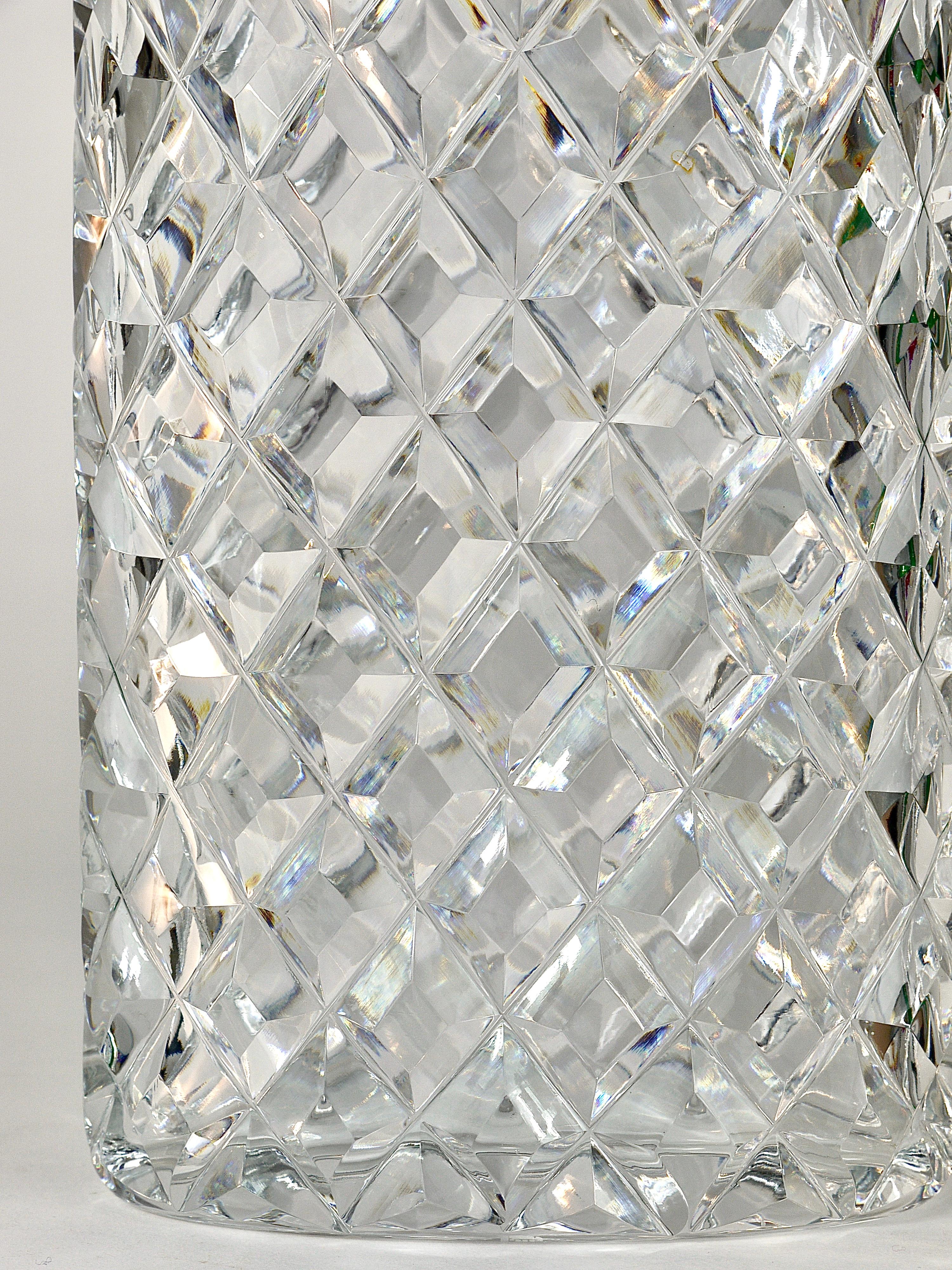 Sparkling Facetted Crystal Glass Vase by Claus Josef Riedel, Austria, 1970s For Sale 8