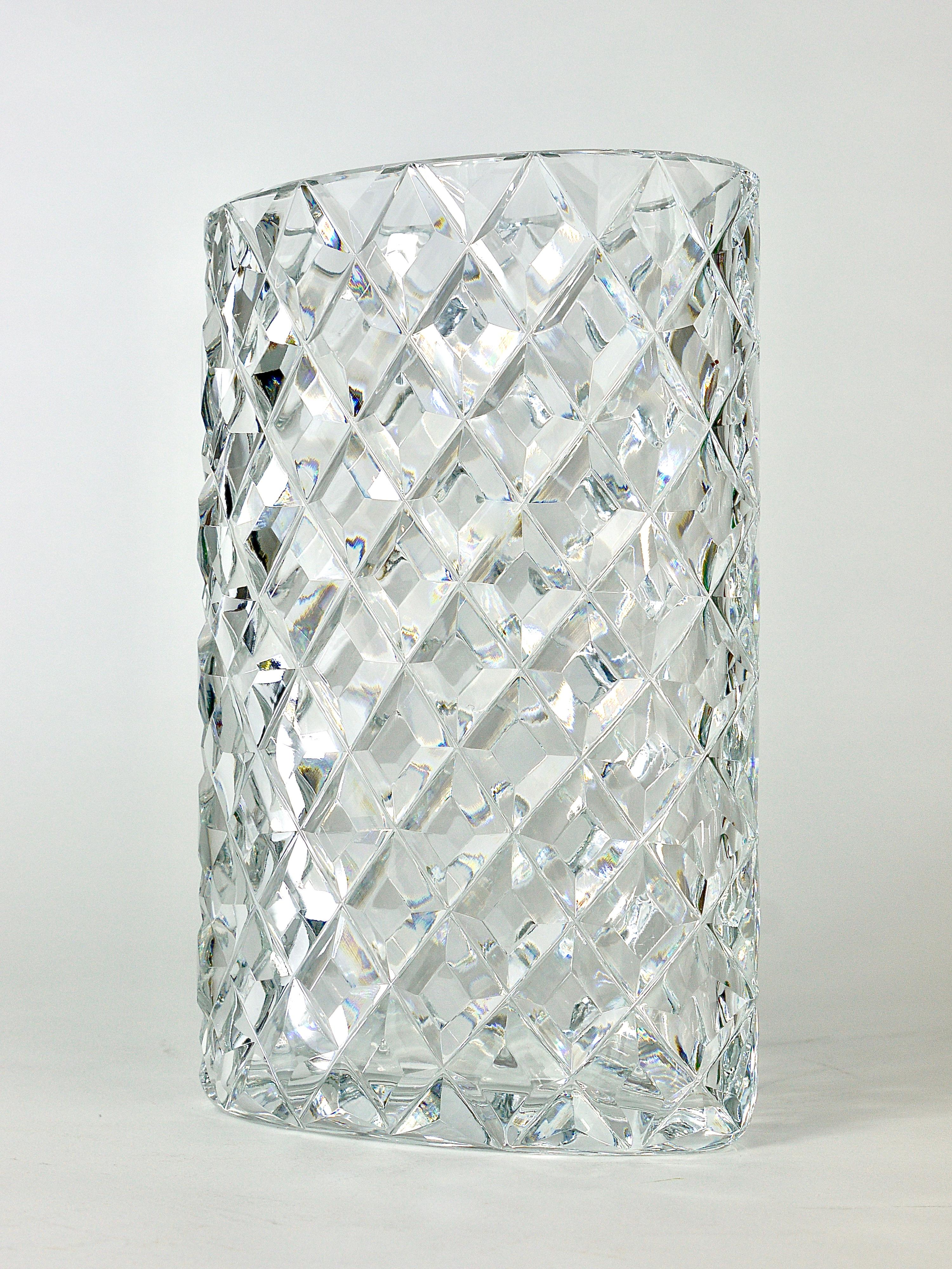 Late 20th Century Sparkling Facetted Crystal Glass Vase by Claus Josef Riedel, Austria, 1970s For Sale