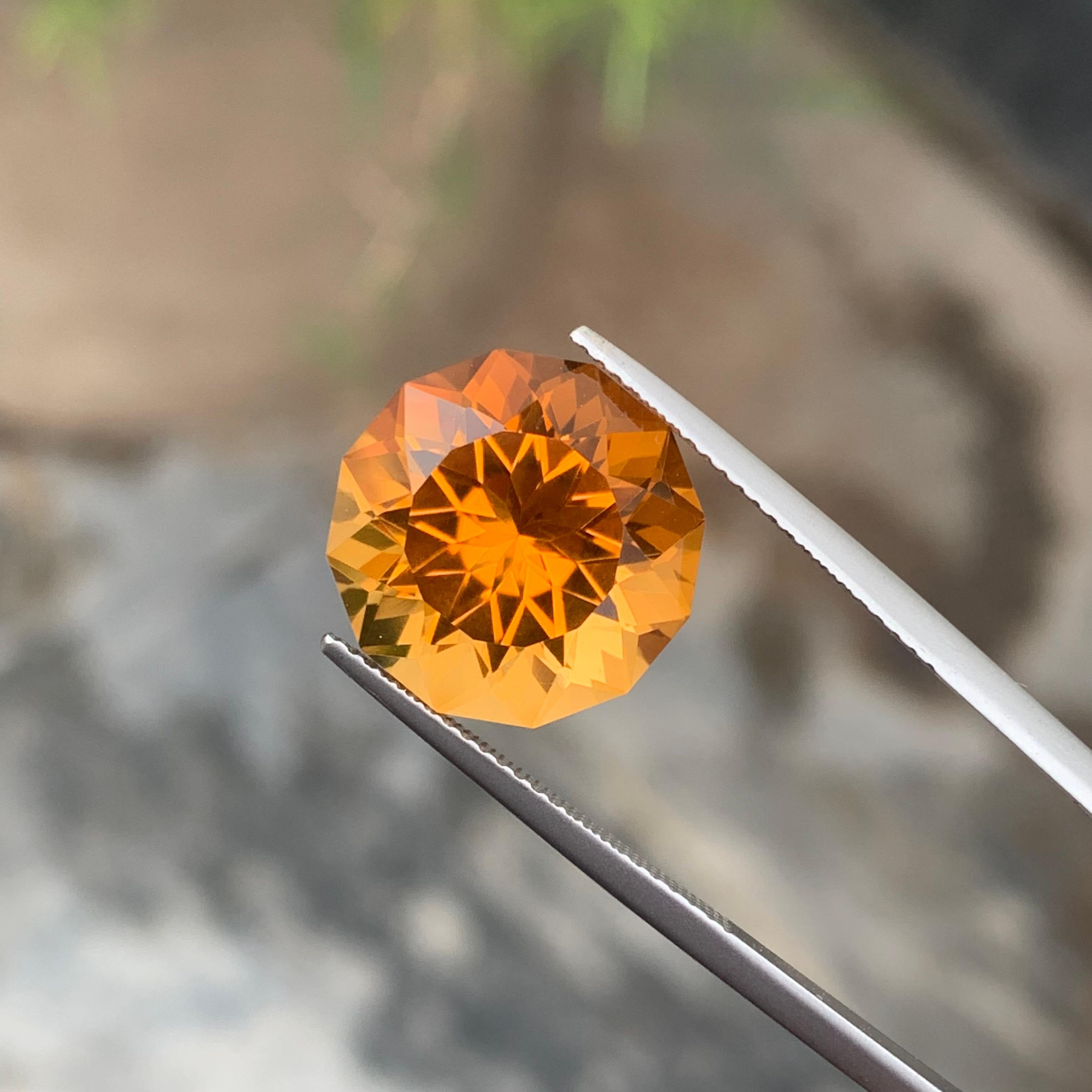 Sparkling Genuine 10.55 Carat Flower Cut Loose Madeira Citrine Gemstone For Sale 3