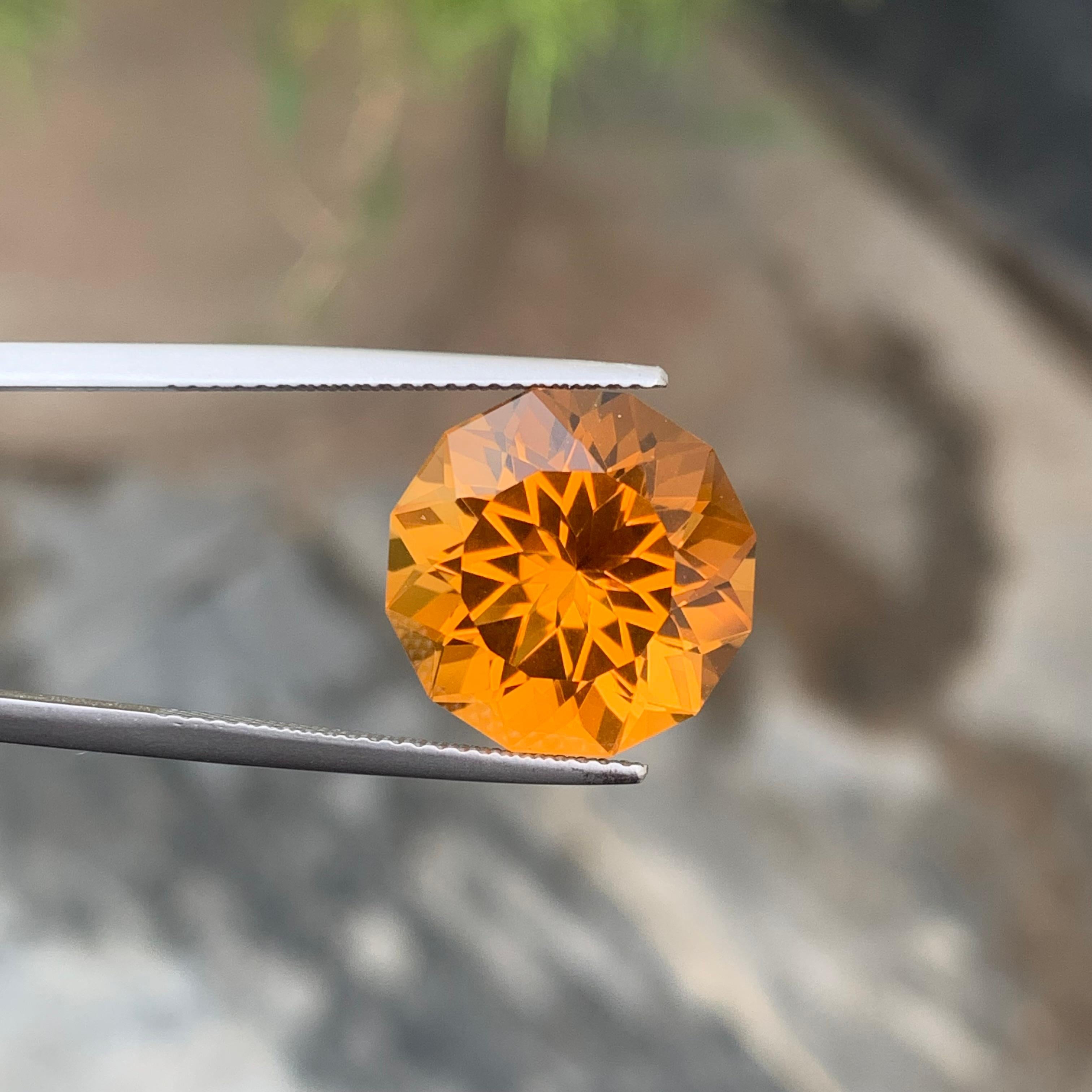 Pierre précieuse authentique citrine Madère scintillante taille fleur de 10,55 carats  en vente 2