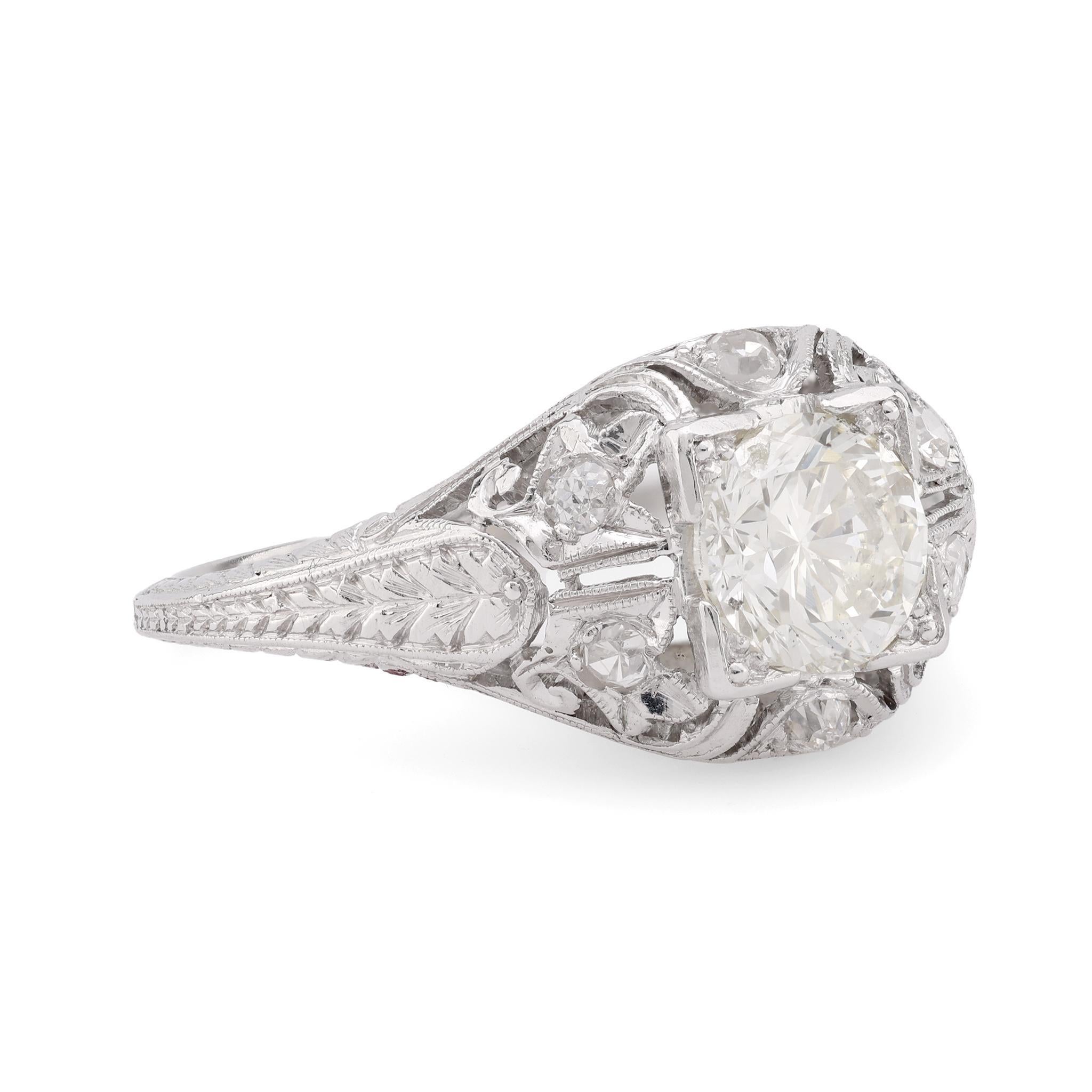 Sparkling GIA 1 Karat runder Brillantschliff Diamant Platin filigraner Ring (Art déco)