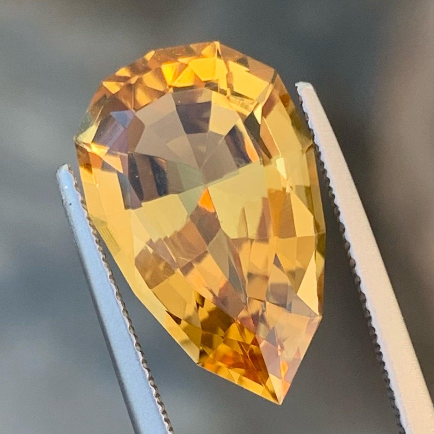 Sparkling Natural Citrine For Pendant, Available for sale at whole sale price natural high quality 7.90 Carats Loupe Clean Clarity Unheated Citrine From Brazil.

Product Information:
GEMSTONE TYPE: Sparkling Natural Citrine For Pendant
WEIGHT: 7.90