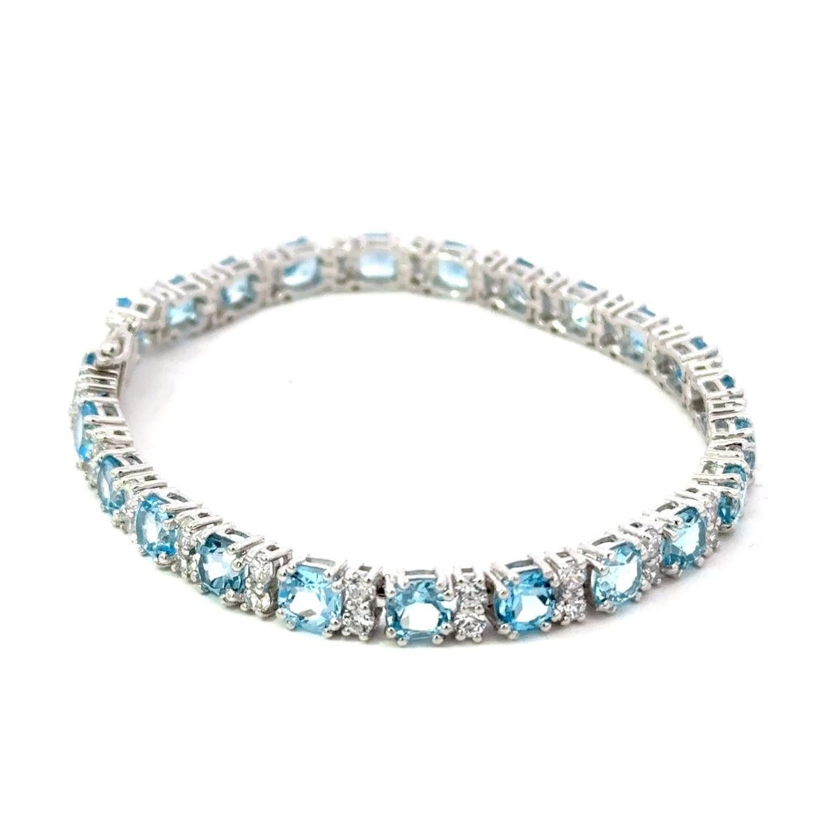 Modernist Sparkling Round Cut Blue Topaz Tennis Bracelet for Wife Gift in 925 Silver For Sale