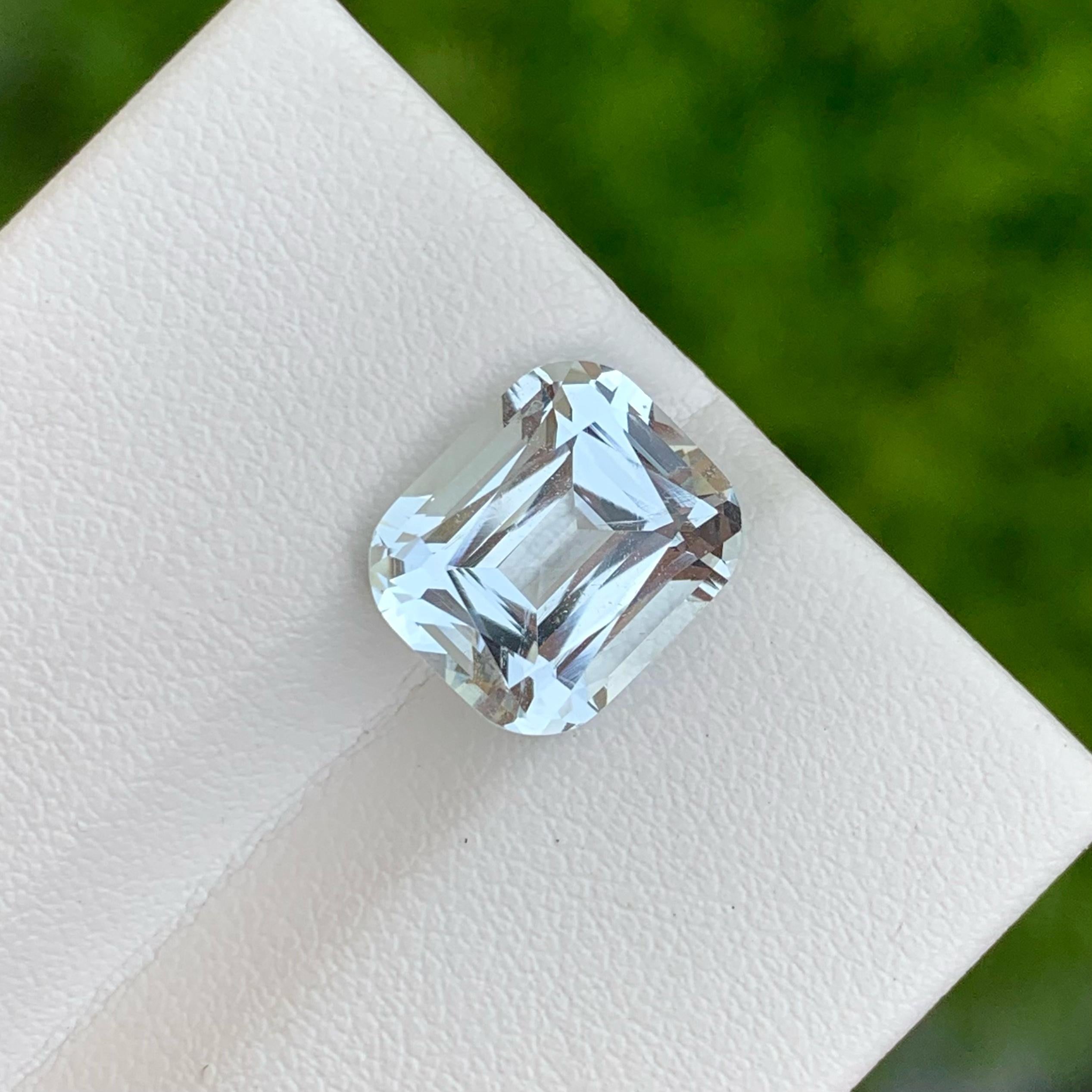 Weight 5.35 carats 
Dimensions 11.7x10.0x7.2 mm
Treatment none 
Origin Pakistan 
Clarity loupe clean 
Shape cushion
Cut fancy cushion

Our aquamarine gemstone boasts a mesmerizing pale blue color reminiscent of crystal-clear waters, evoking a sense