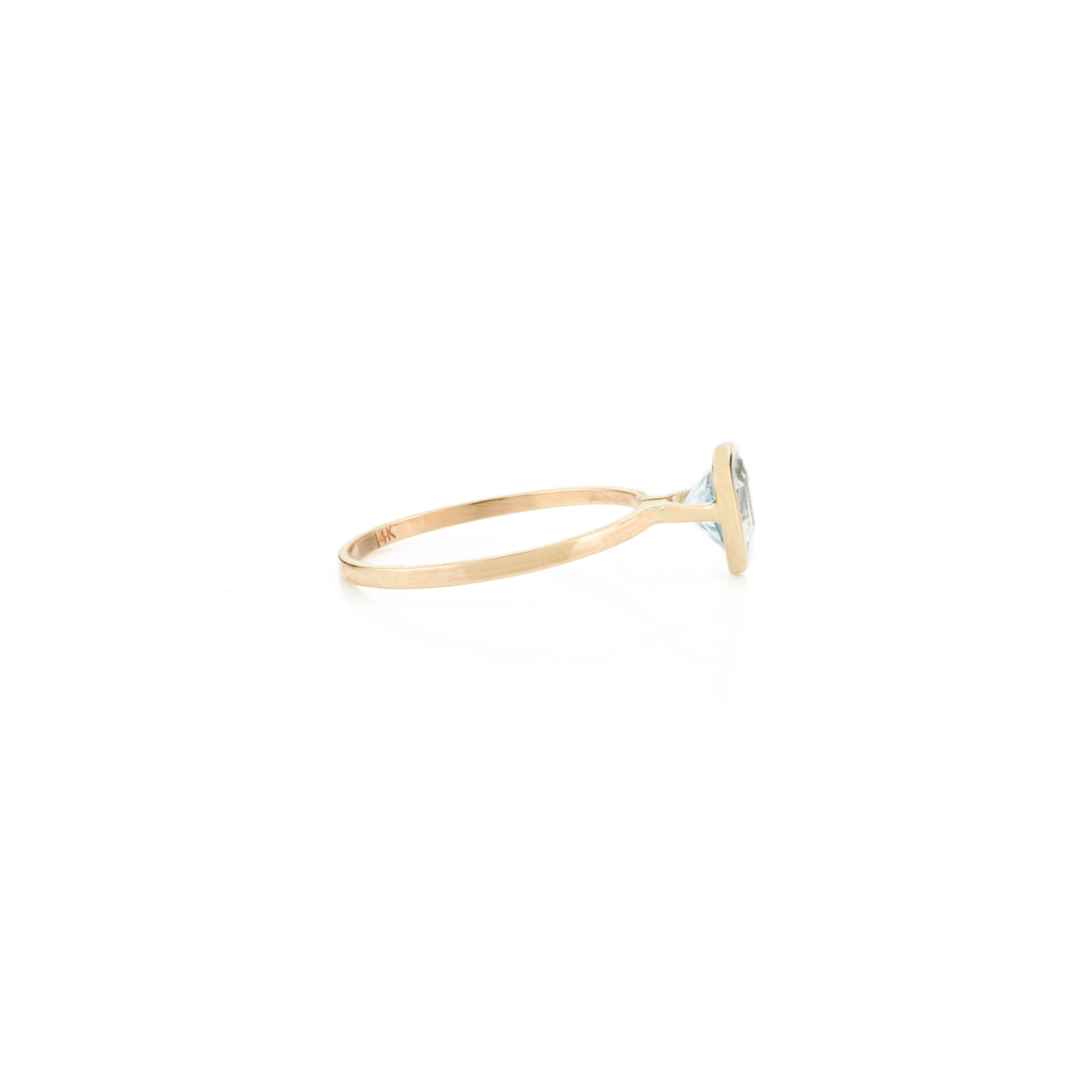 For Sale:  Sparkling Trillion Shaped Aquamarine Ring in 14k Solid Yellow Gold Gift for Mom 8