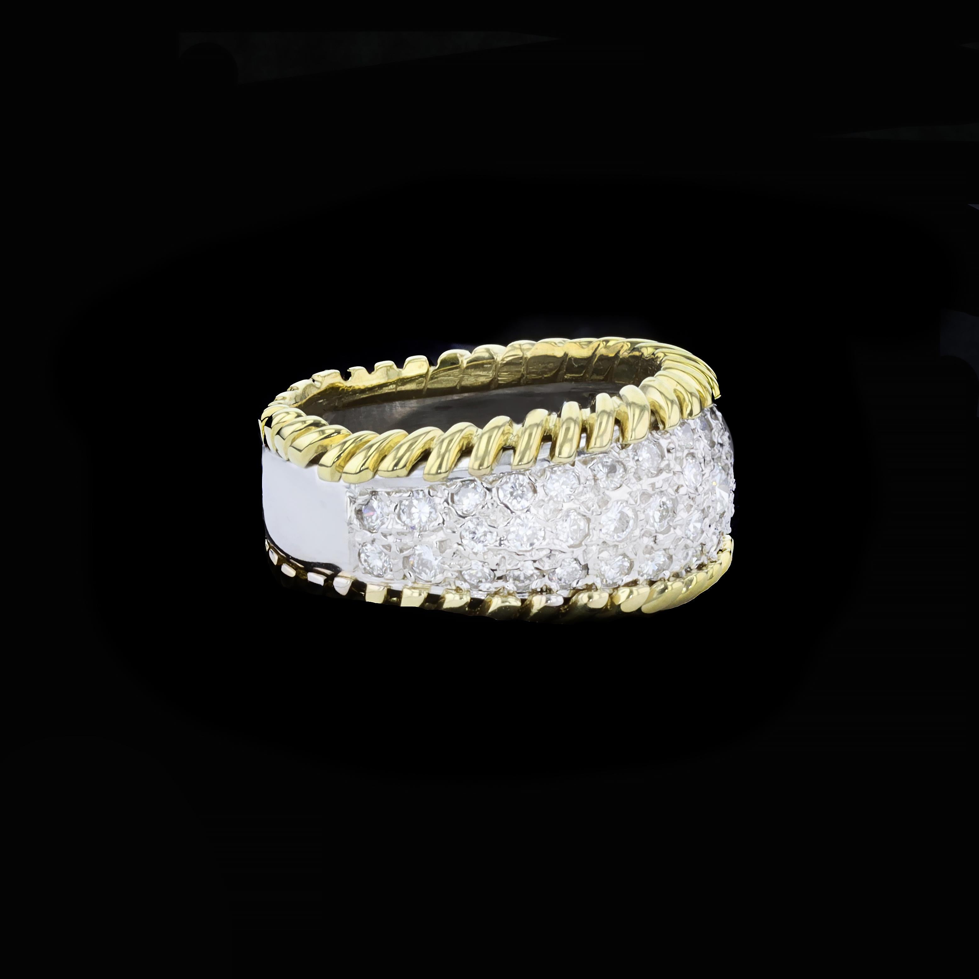 Round Cut Sparkling Two-Tone Yellow Gold and Platinum Diamond Estate Ring For Sale