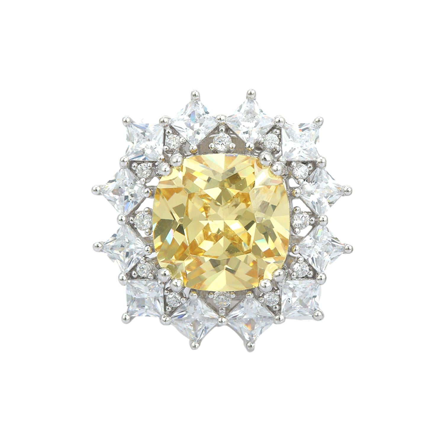Art Nouveau Sparkling Yellow Cubic Zirconia Engagement Studs Earring for Her in Silver For Sale