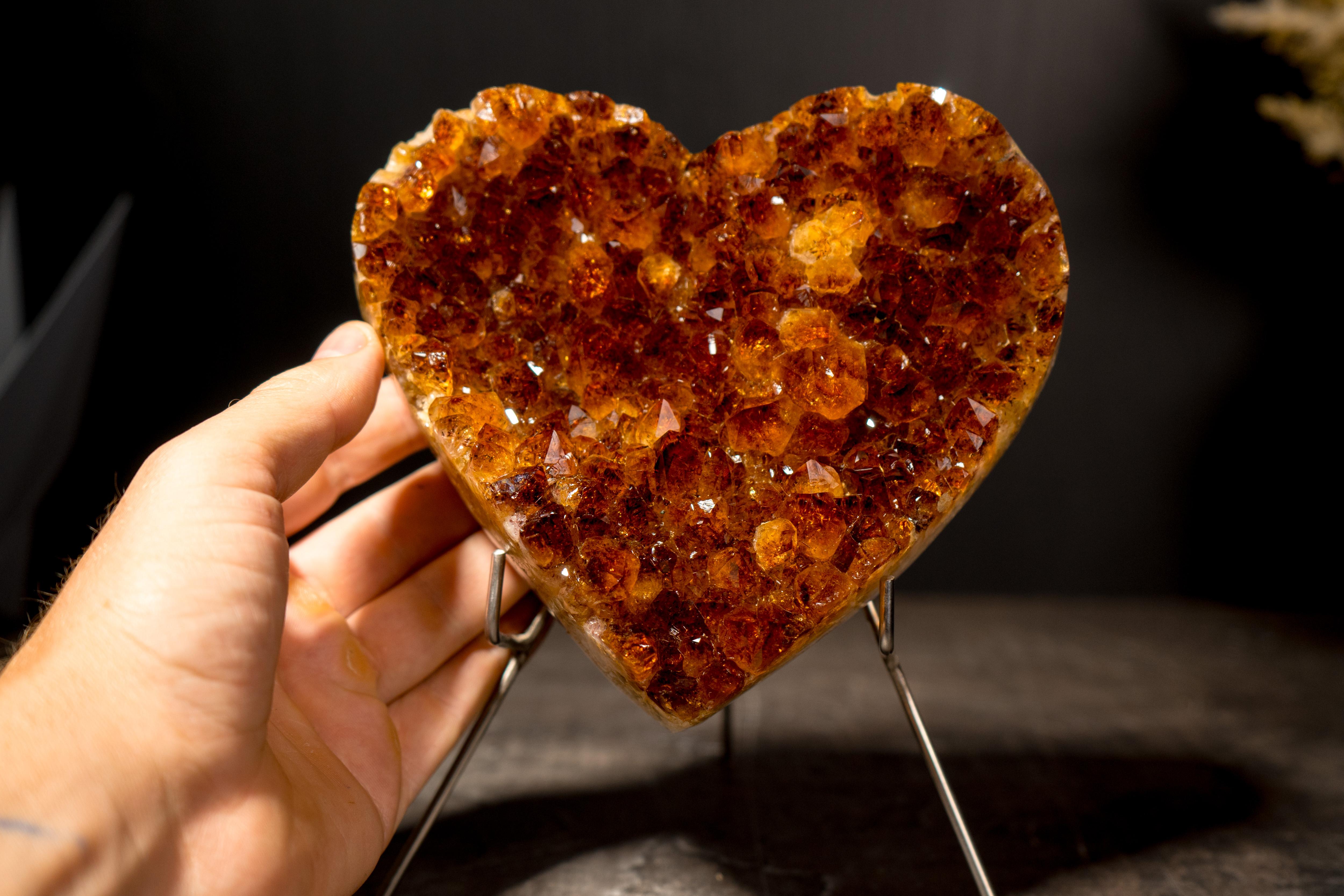 Corazón brillante de citrino naranja de Madeira, esculpido a partir de un citrino de grado AAA 4
