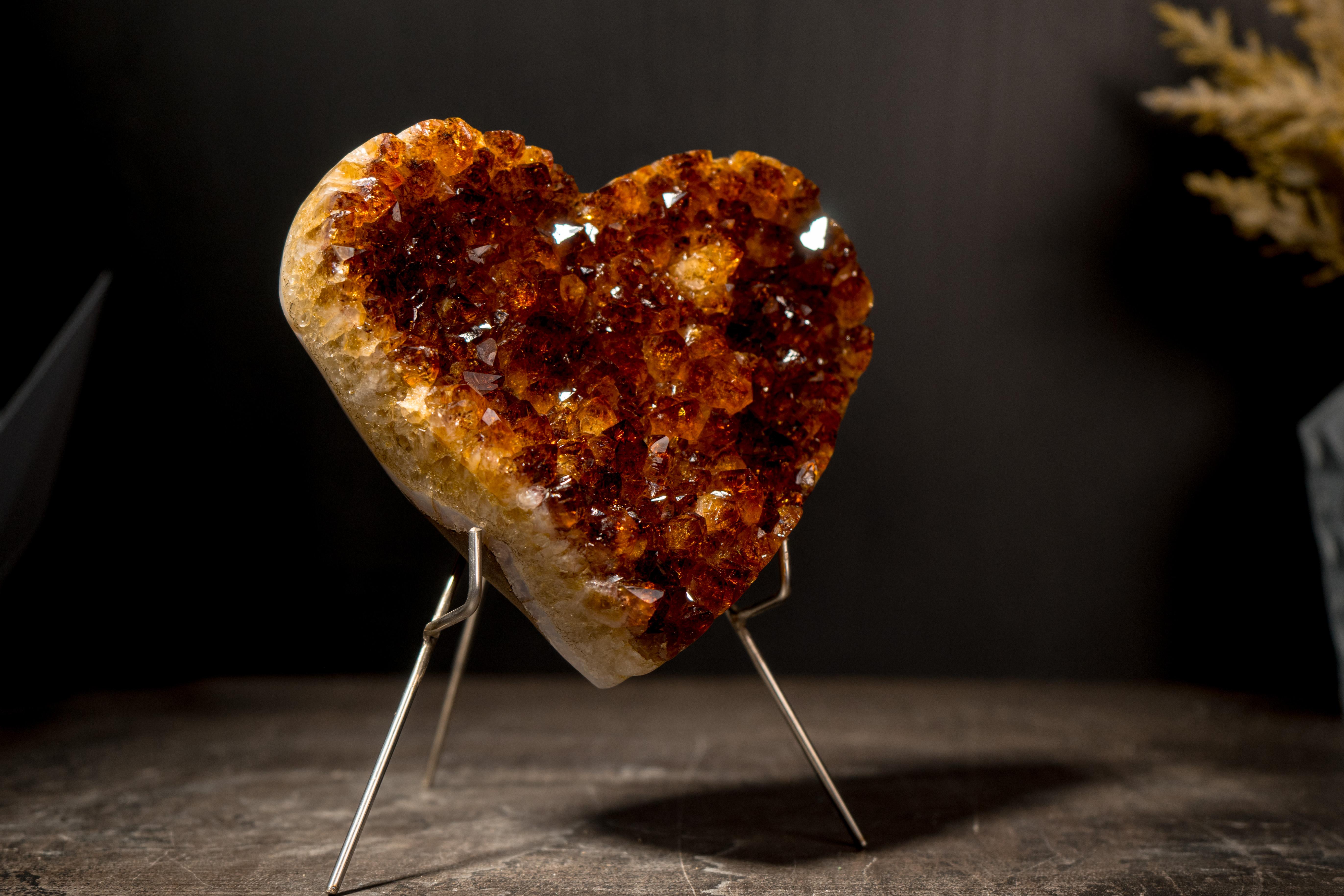 Corazón brillante de citrino naranja de Madeira, esculpido a partir de un citrino de grado AAA 5