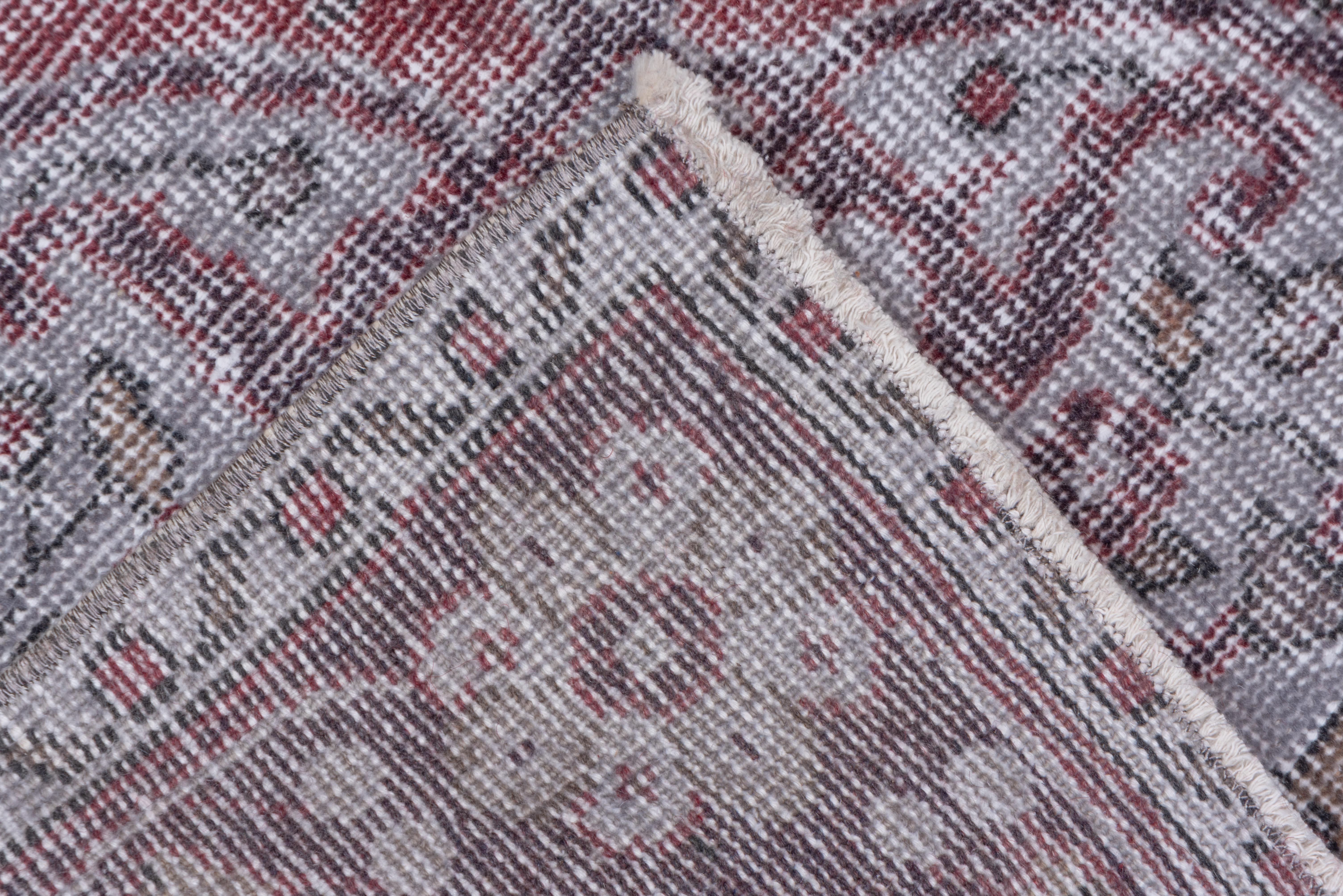 Sparta-Teppich Türkisch Antike - Verblasster Rauchlila im Zustand „Gut“ im Angebot in New York, NY