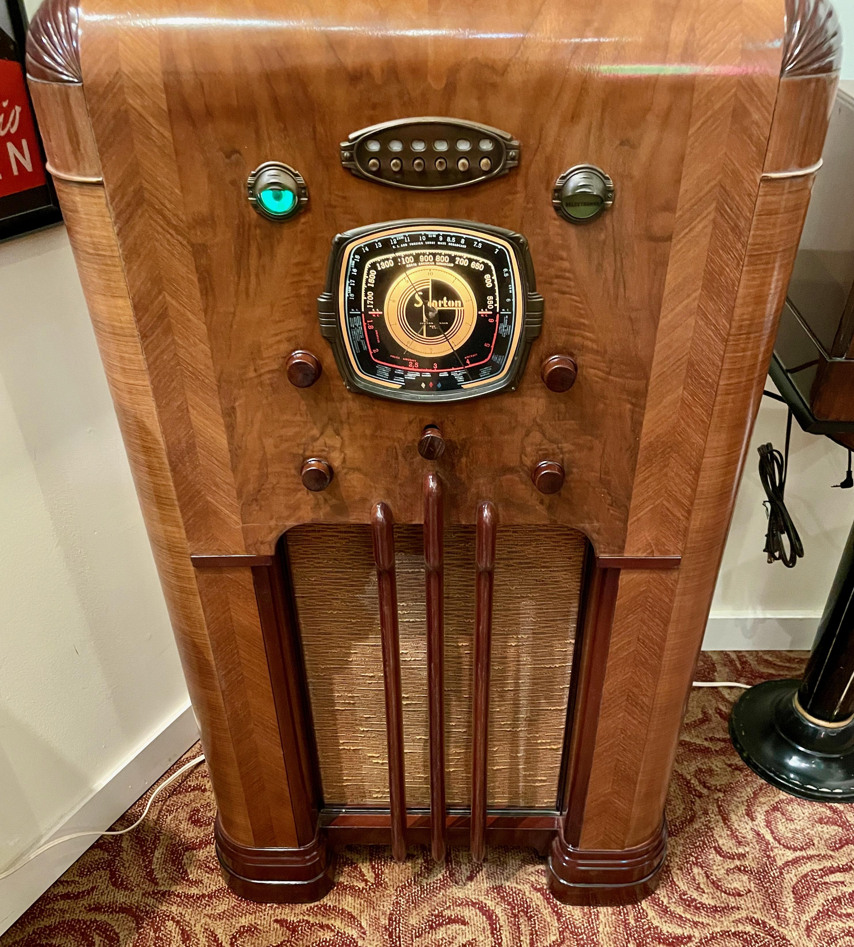 Sparton 1268 Selectronne Console 1938 Radio. 12 Tube model a great performer, with magic eye tuning tube and the multi-colored dial has three bands. The complete electronic restoration was performed, original knobs and 1/8th inch input plug added to