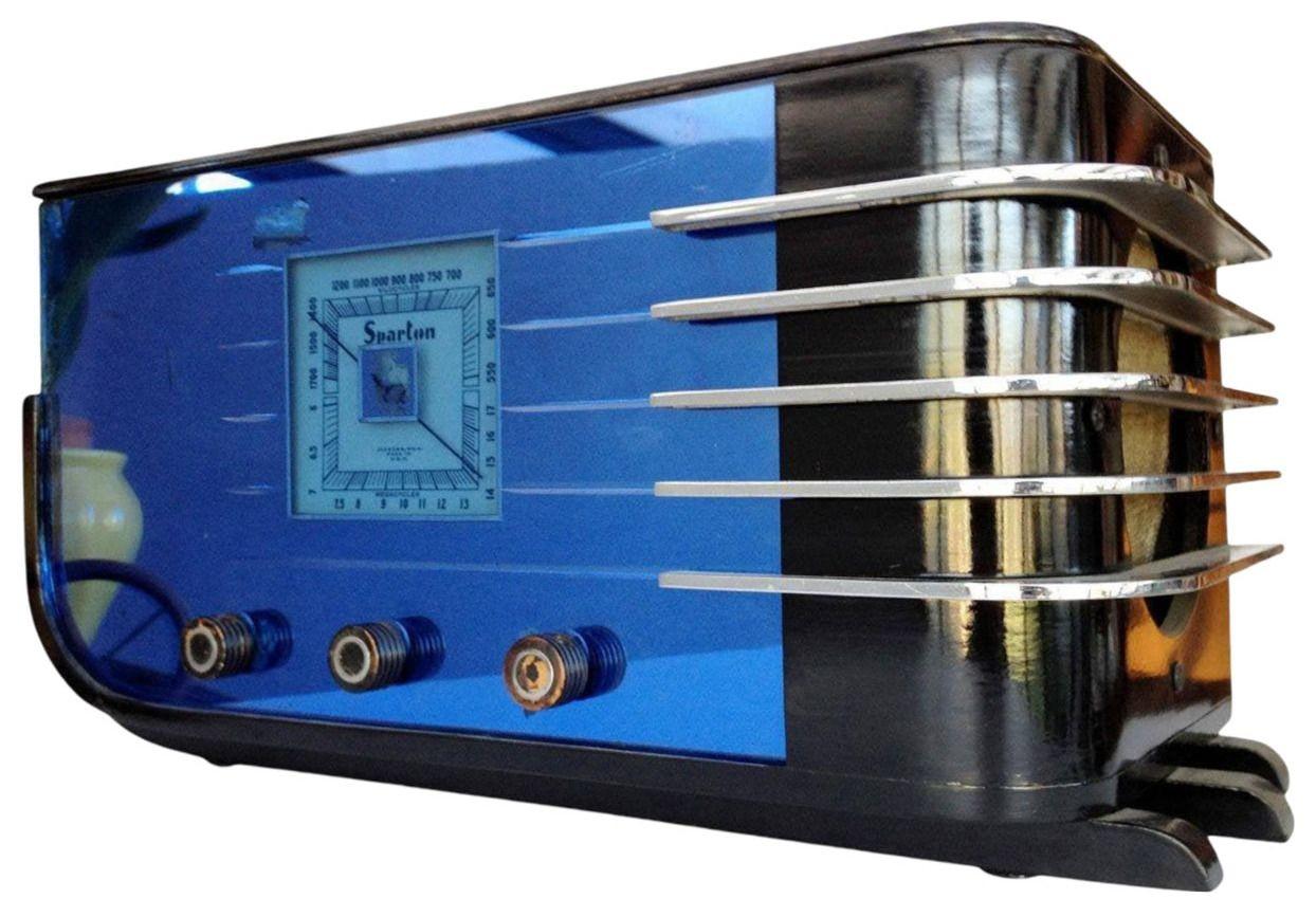 Art déco Radio Sparton modèle 557 « Sled » de Walter Dorwin Teague en vente