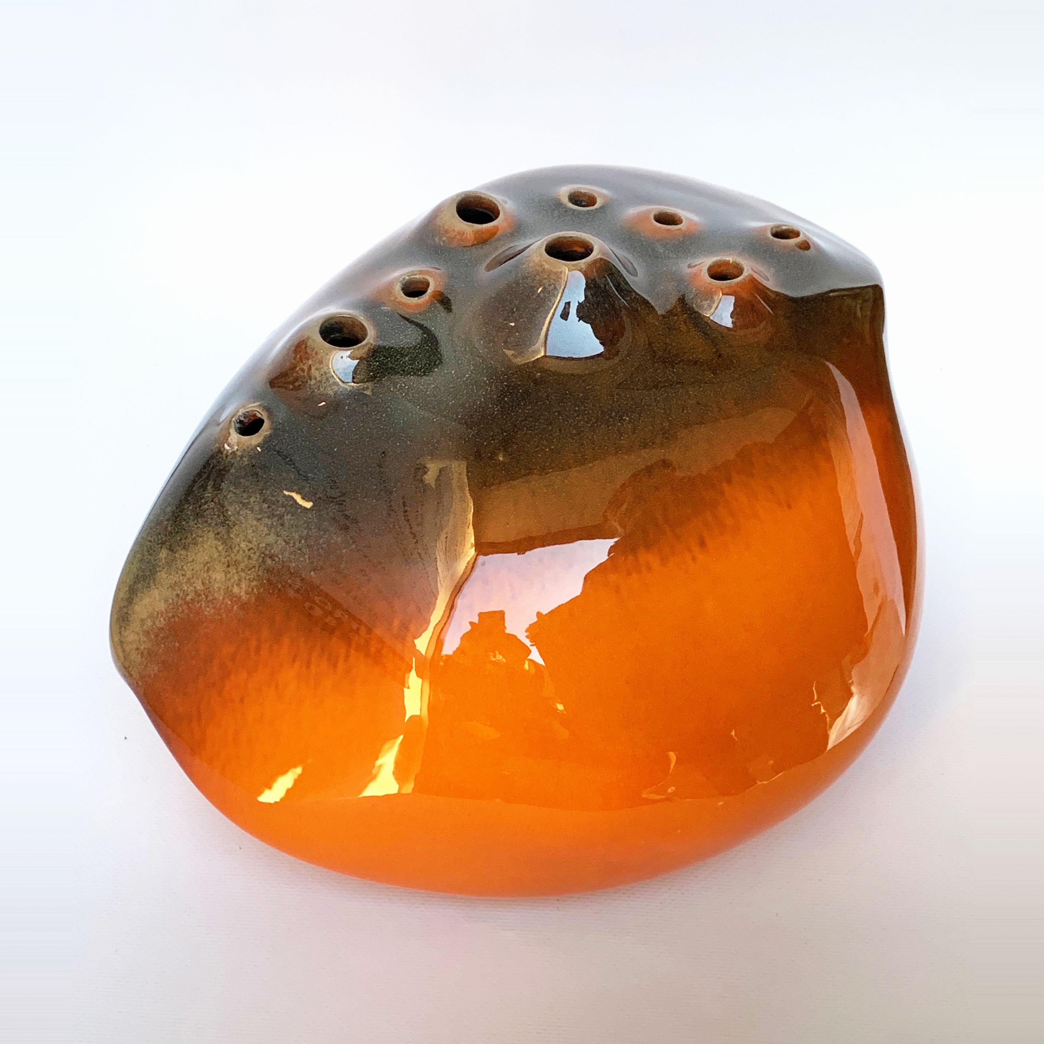 Spatial Concept, Style Lucio Fontana, Glazed Ceramic Vase, Orange, Italy, 1960s For Sale 2