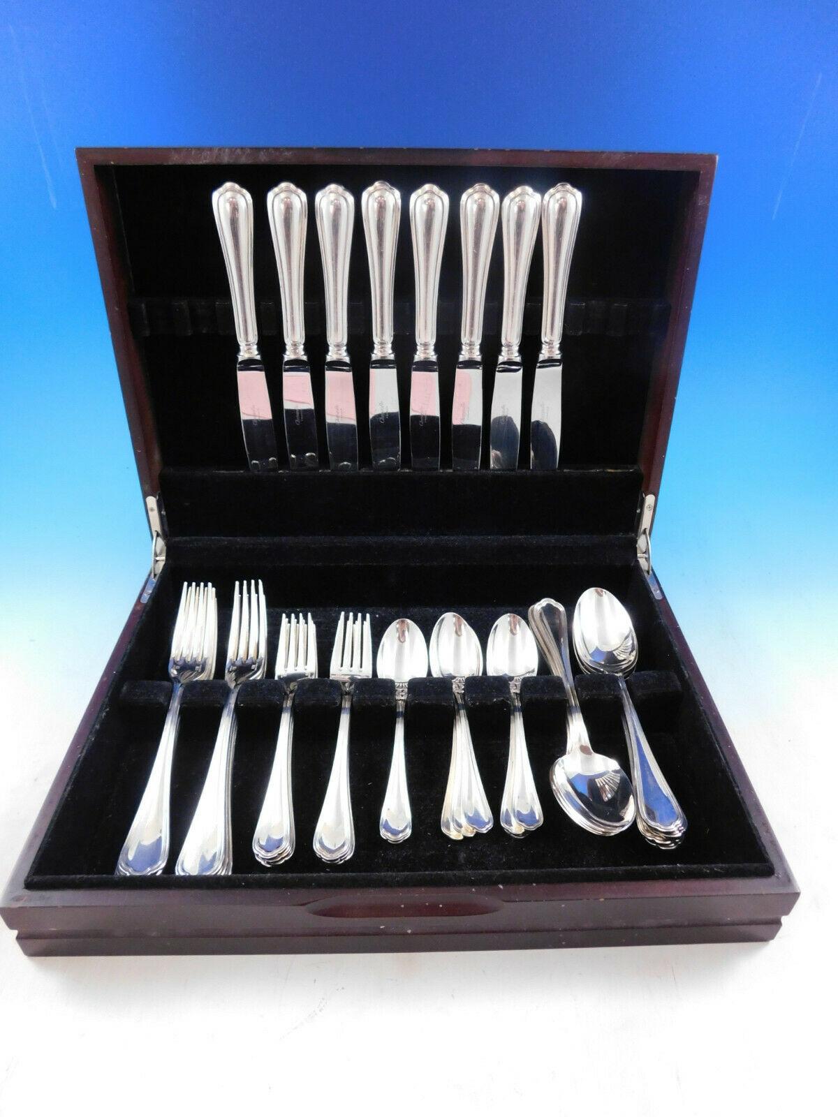 Drawing its aesthetic inspiration from the 18th century, the Spatours cutlery collection appeared in the Maison?s first catalog in 1862. Its name was created by the Maison. Spatours is the combination of the words 