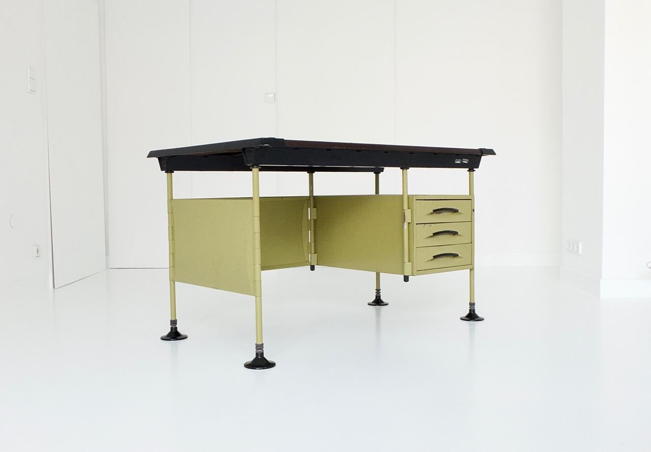 Italian Spazio Desk and Side Desk by Bbpr Studio for Olivetti, Italy, 1962