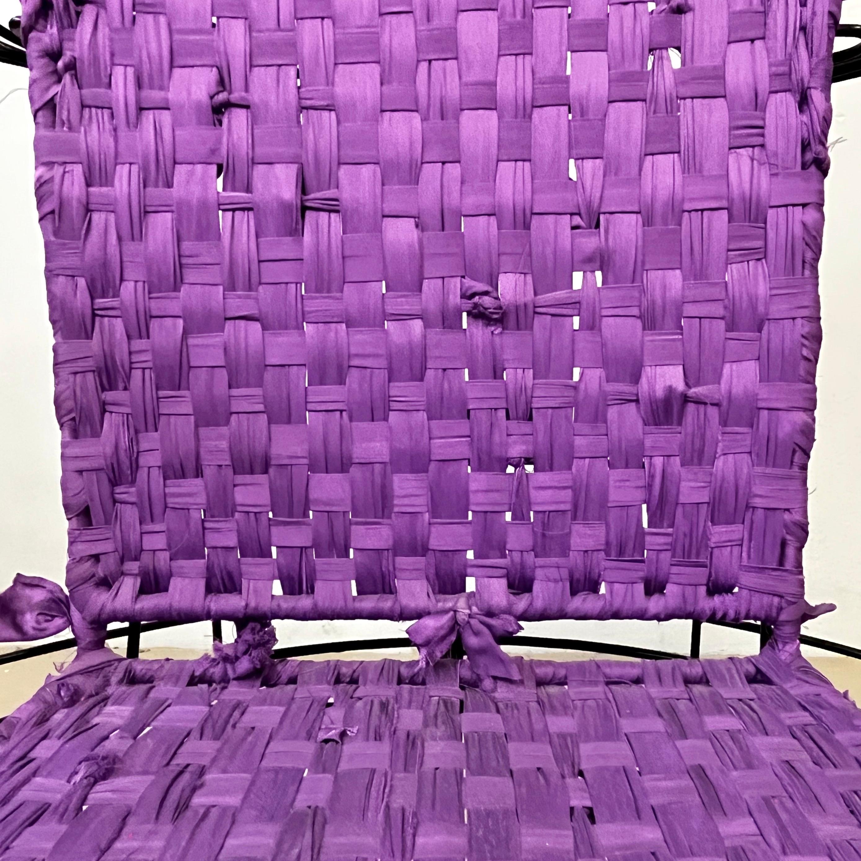 Fauteuil minimaliste amusant, un design moderne organique unique, fabriqué et signé par l'artiste italien, Anacleto Spazzapan (Luino, Italie - 1943). Parfait pour une chaise de jardin ou une sculpture décorative d'intérieur. Un siège de collection,