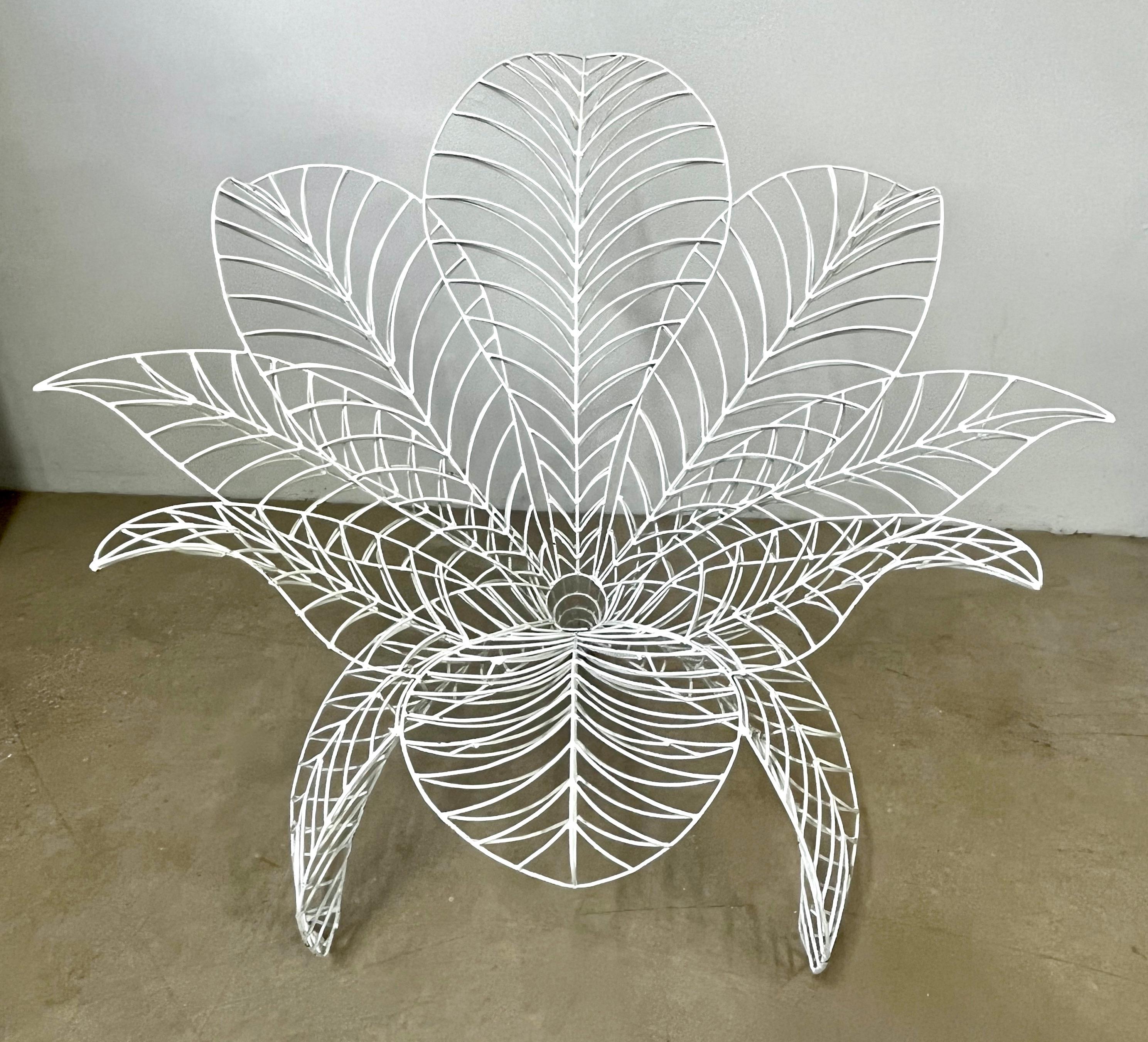 Spazzapan Italian Post-Modern Pop Art White Flower Metal Sculpture Armchair For Sale 8