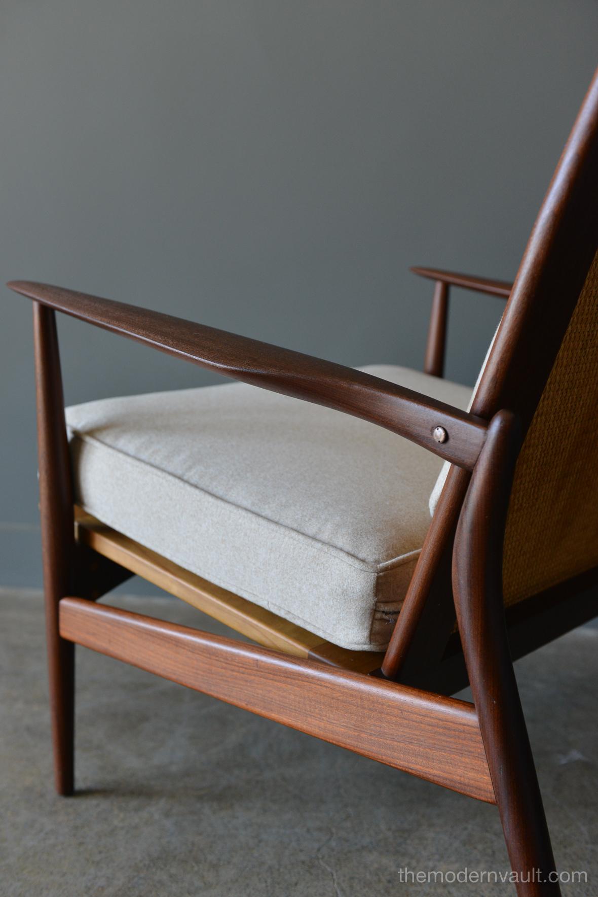 Spear Chair Model 544-15 by I.B. Kofod Larsen, circa 1960 In Good Condition In Costa Mesa, CA
