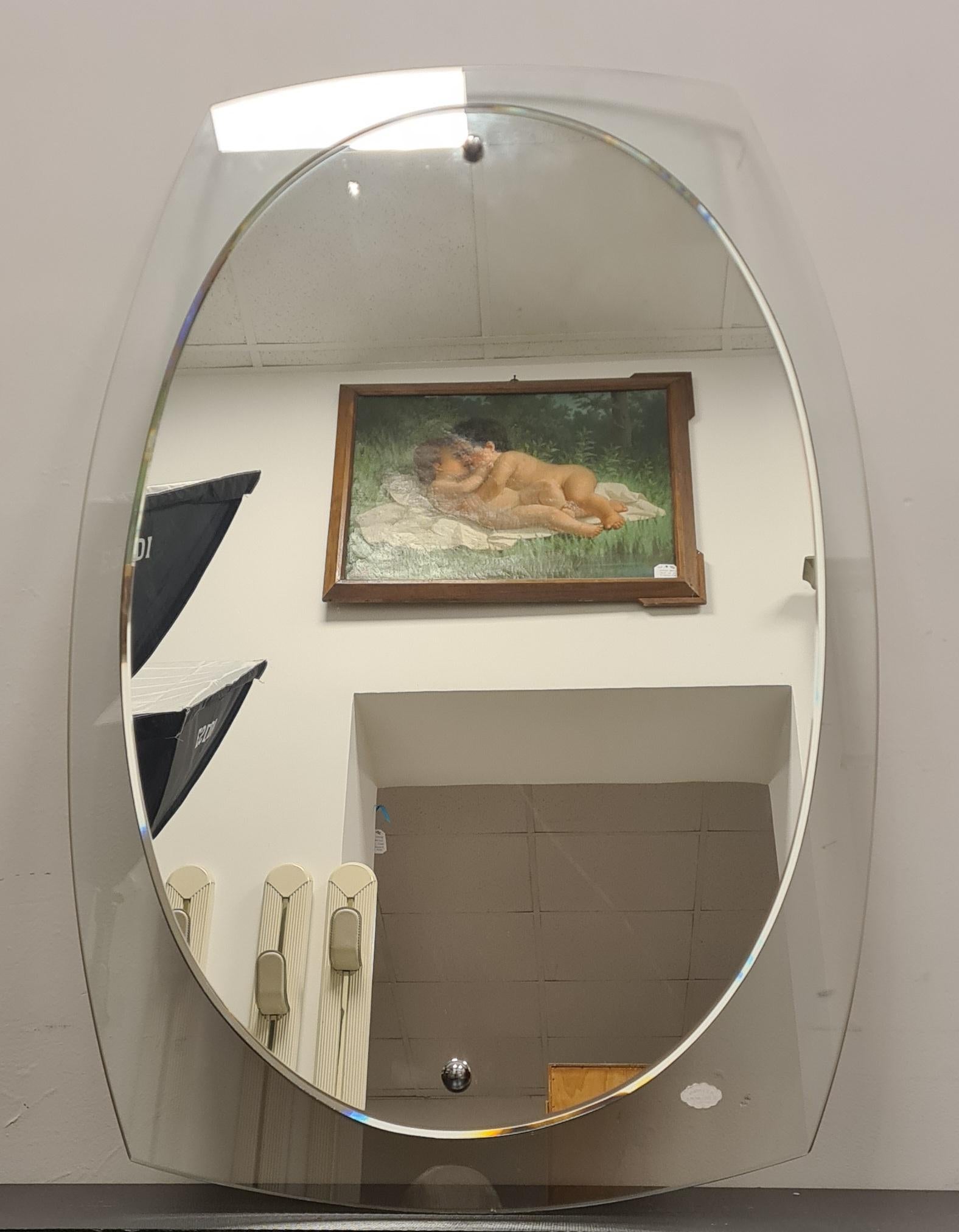 80' glass framed mirror

Sober and elegant mirror with clear beveled glass frame and chrome metal details.

This mirror is ideal to be placed in any setting as its design makes it adaptable to different environments.

The mirror presents itself
