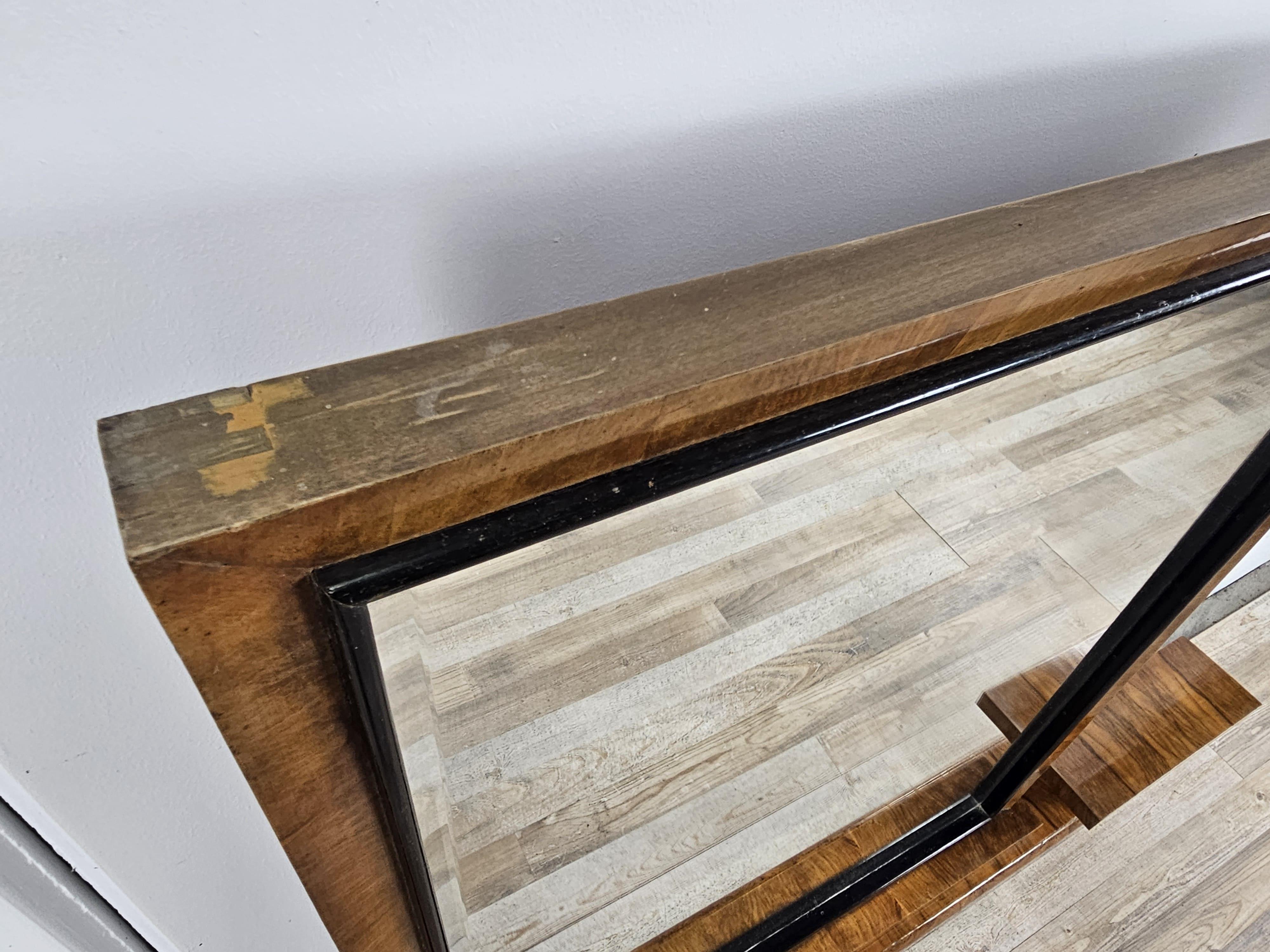 Italian Art Deco rationalist briarwood mirror from the 1930s For Sale