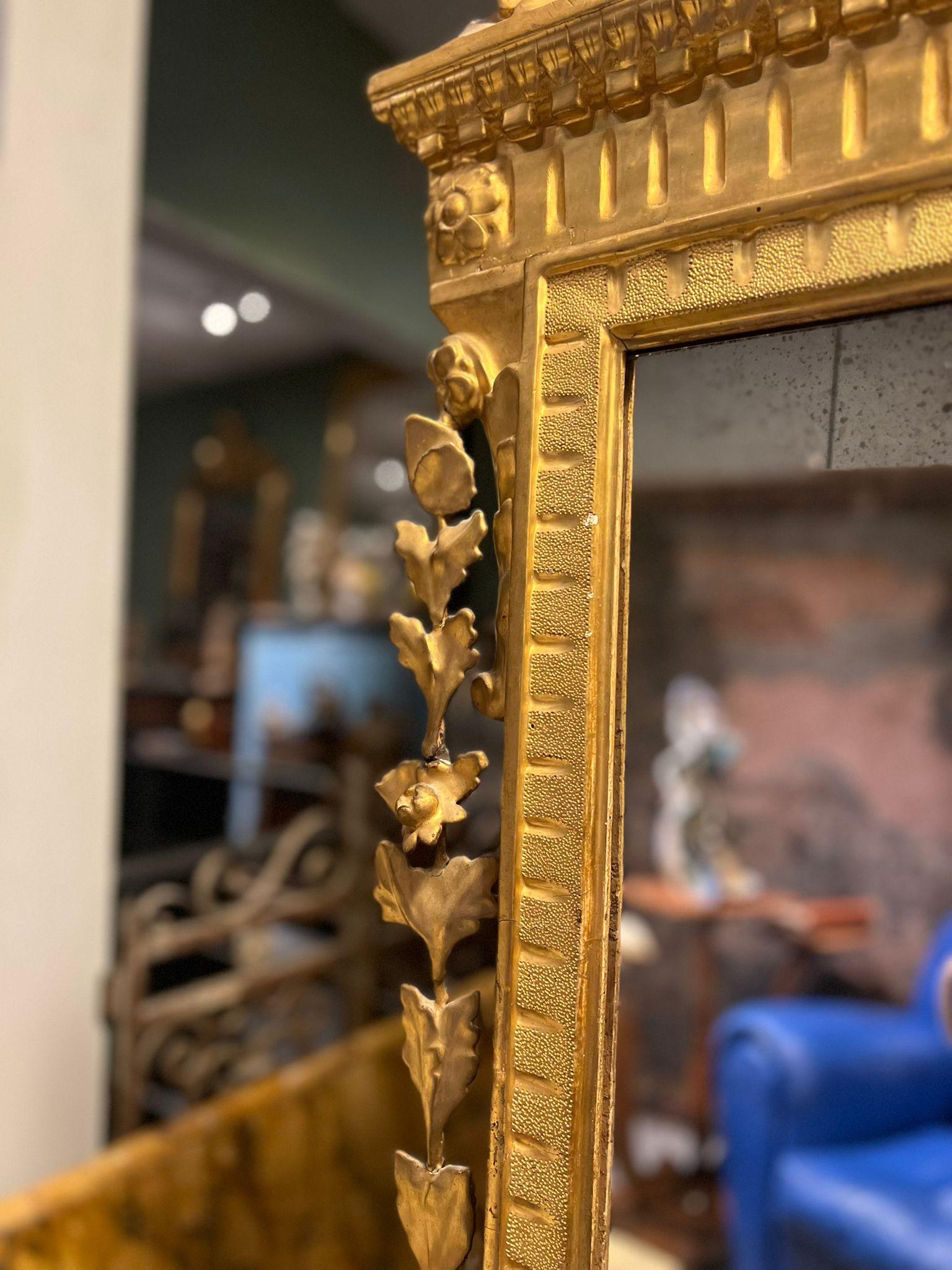 Gilt wood mirror 18th century In Good Condition For Sale In Firenze, IT