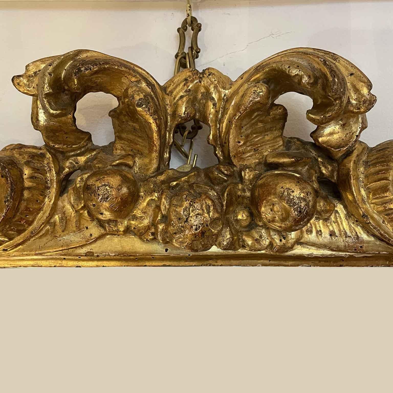 Italian Rectangular Carved and Gilded Mirror Louis XIV Style 18th Century For Sale 2