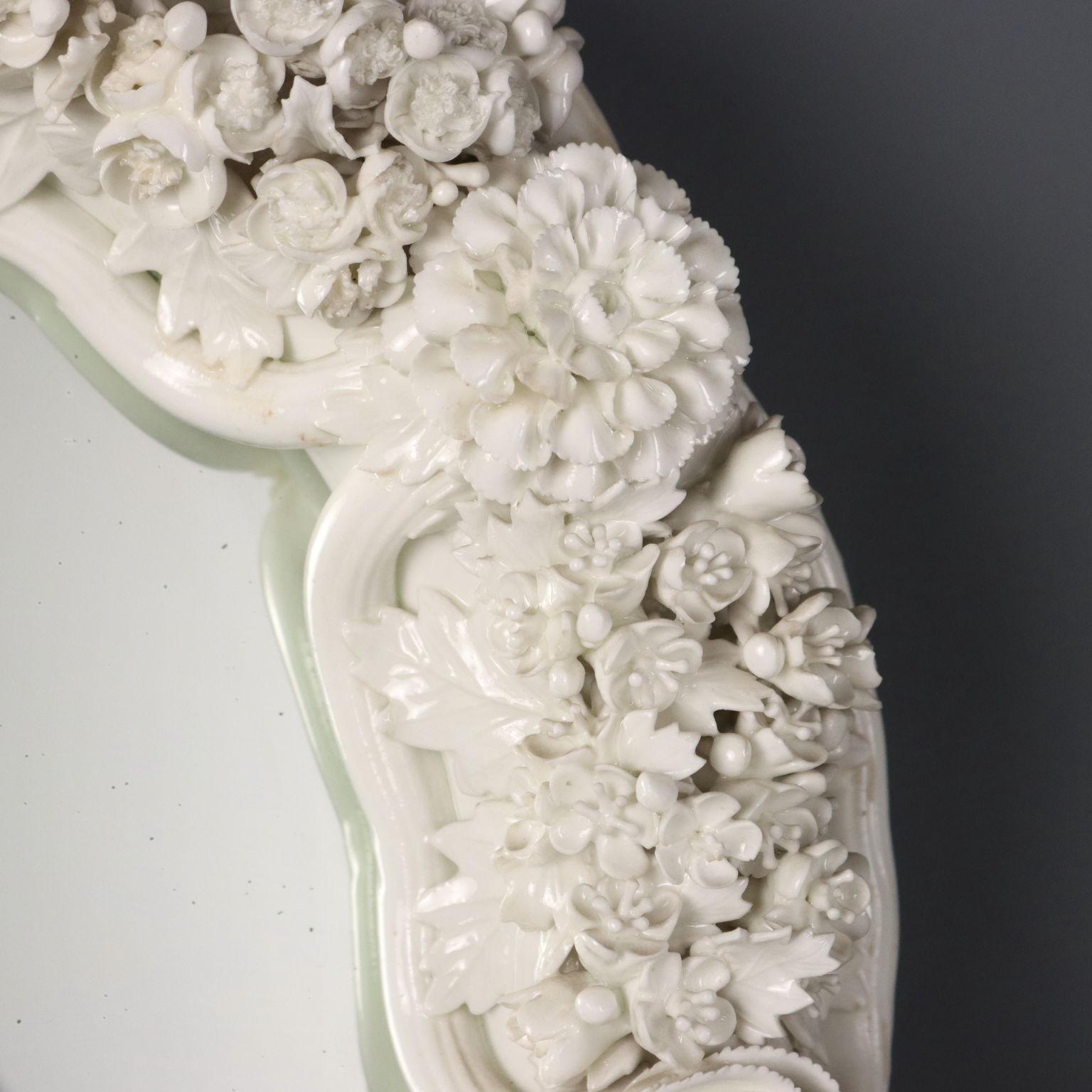 Specchiera Veneziana in Vetro Bianco Murano, XIX Secolo Bon état - En vente à Milano, IT