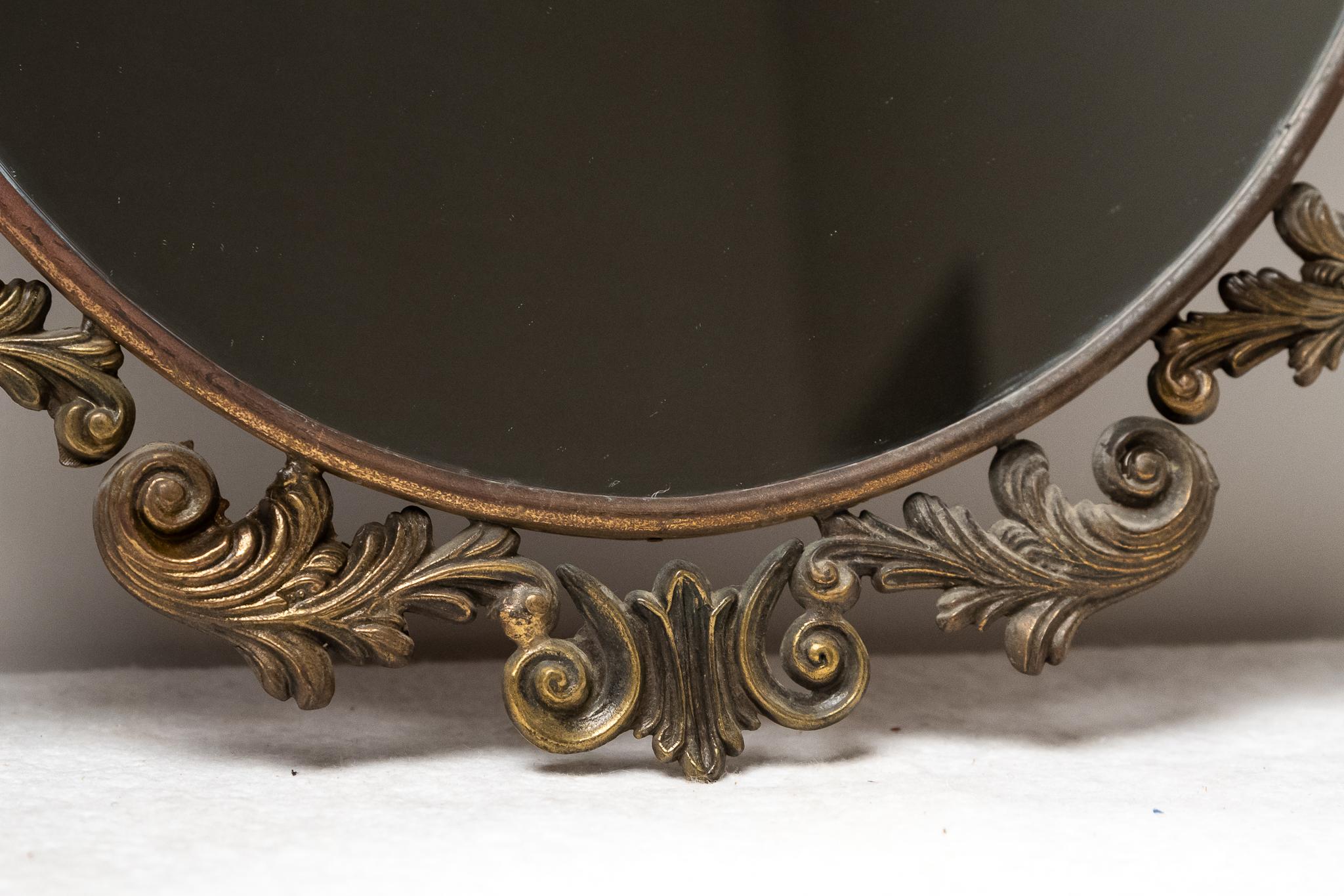 Miroir en bronze baroque, années 1930 Bon état - En vente à Bastia Umbra, IT