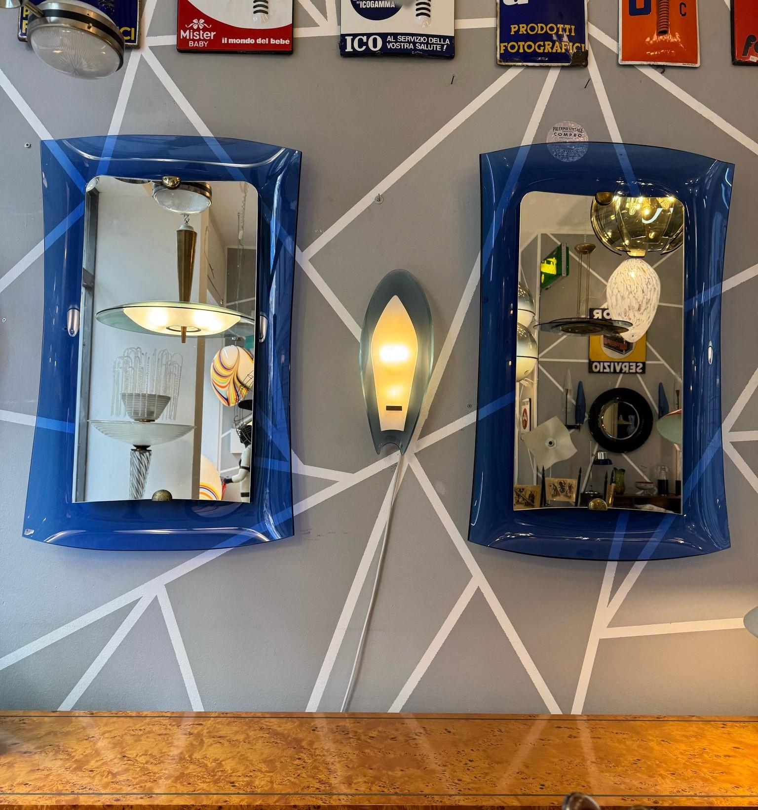 Miroir mural bleu Cristal Art en vente 1