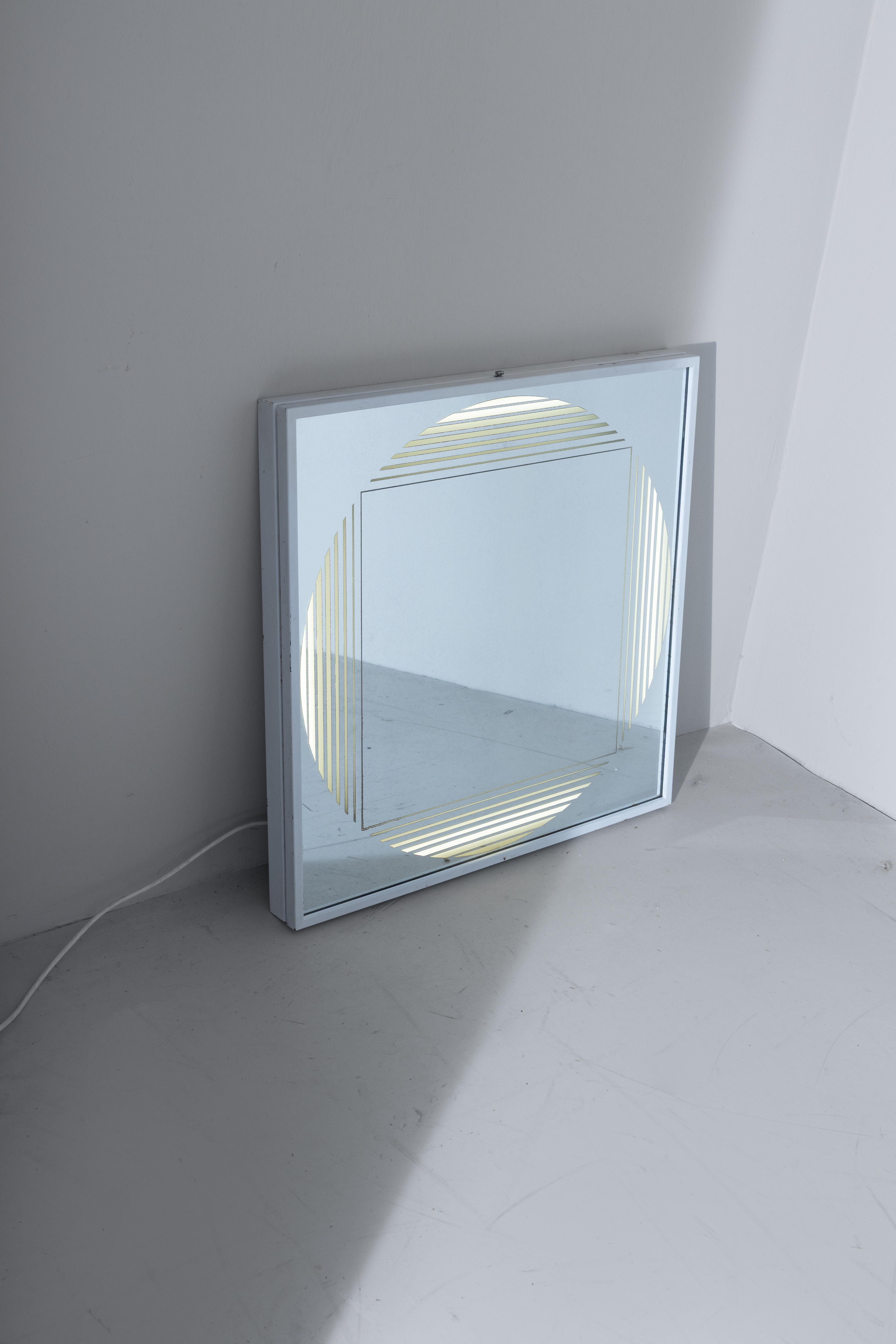 Specchio “Brama” bianco, Gianni Celada, FontanaArte, 1970 en vente 4