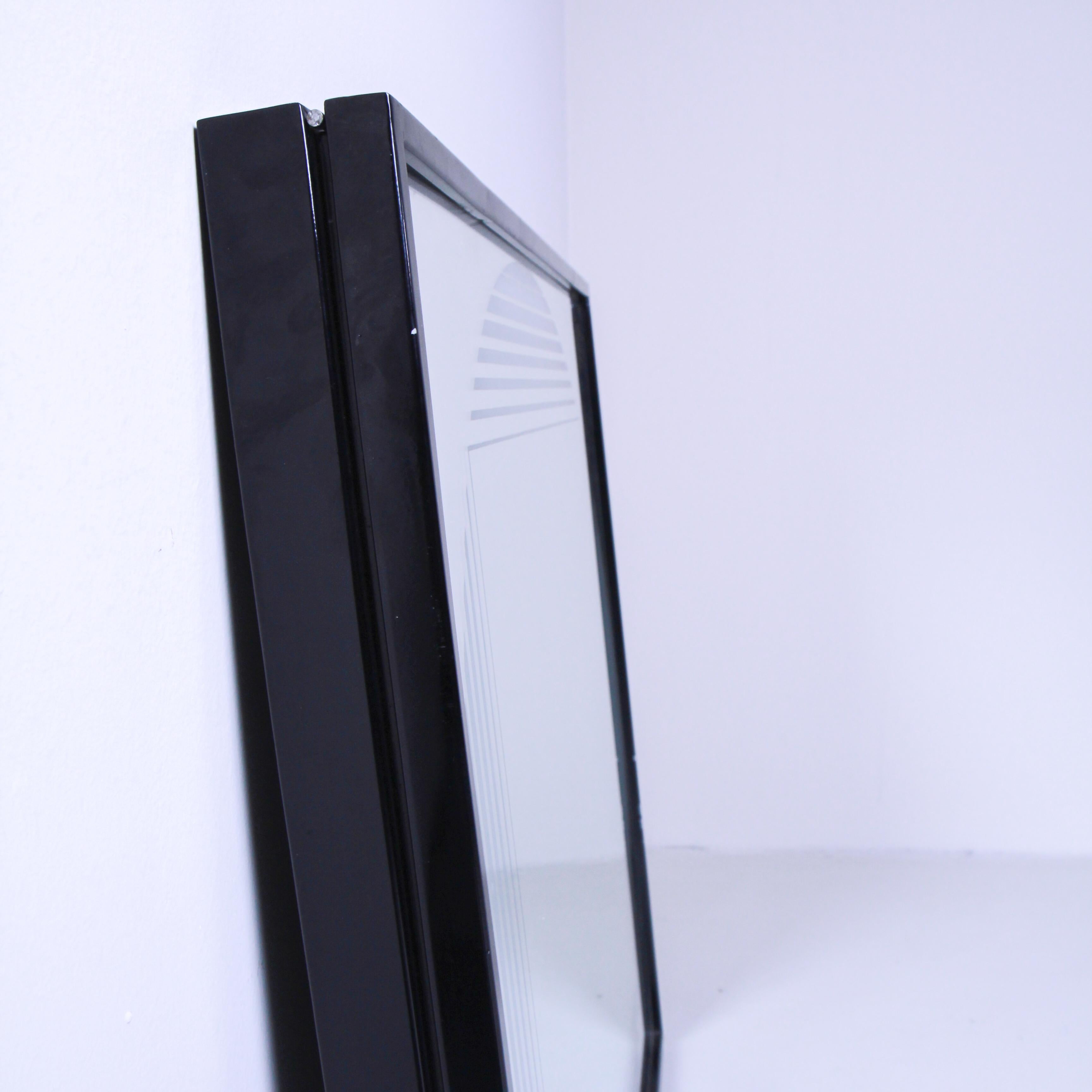 Miroir noir 