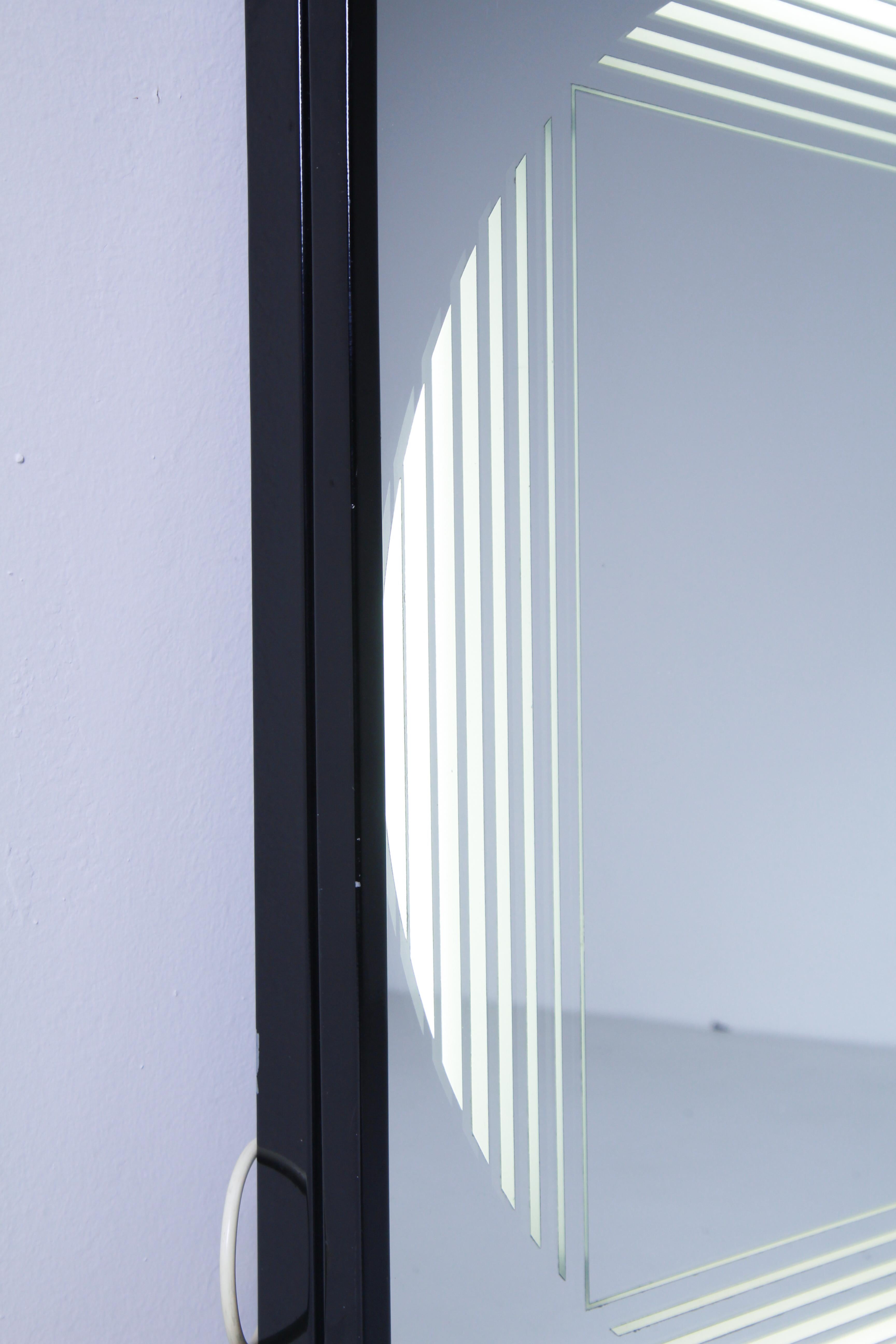 Miroir noir 